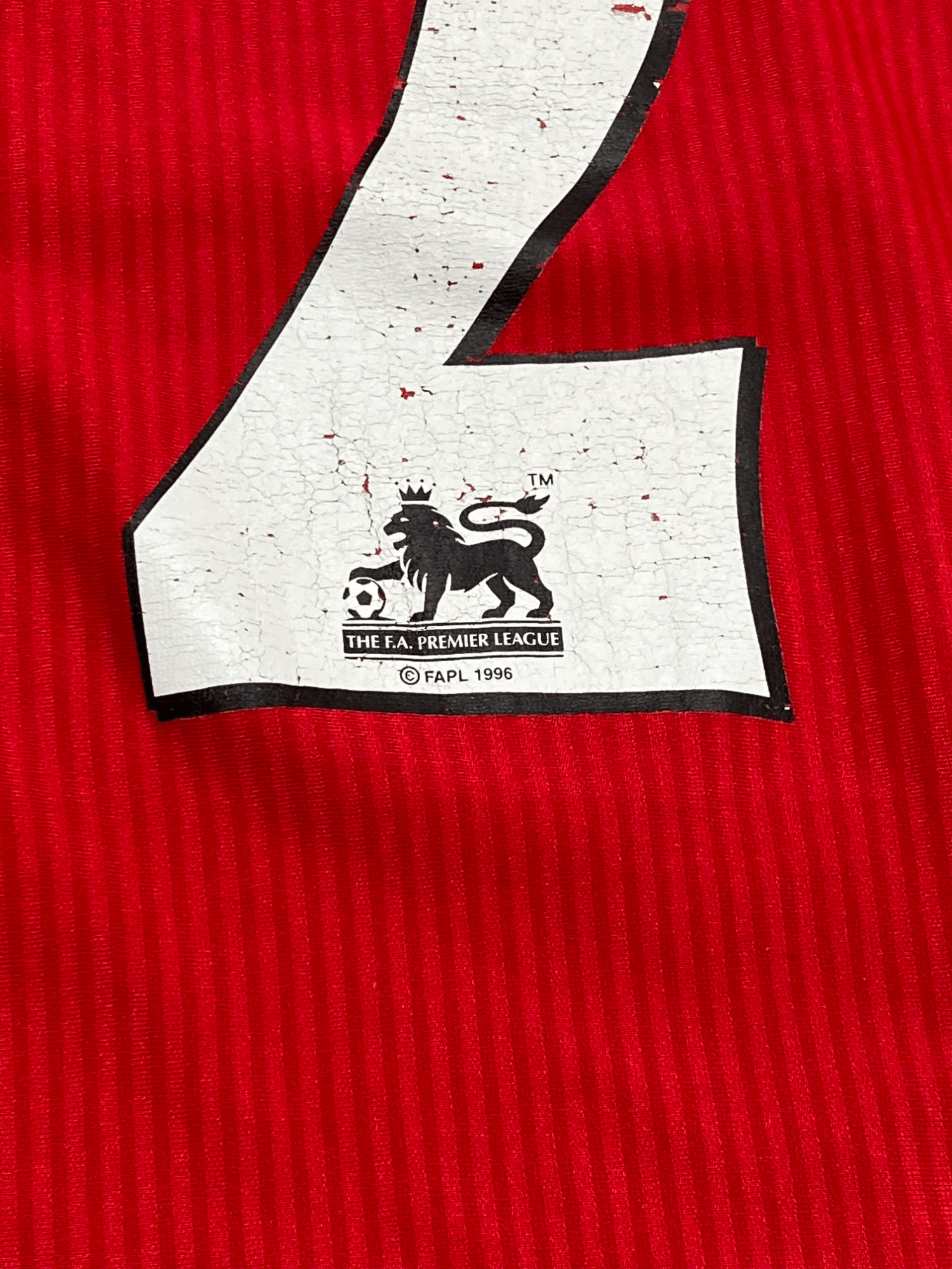 Vintage 1996 Vintage LIVERPOOL HENCHOZ Red Soccer Football Jersey Size US S / EU 44-46 / 1 - 8 Thumbnail