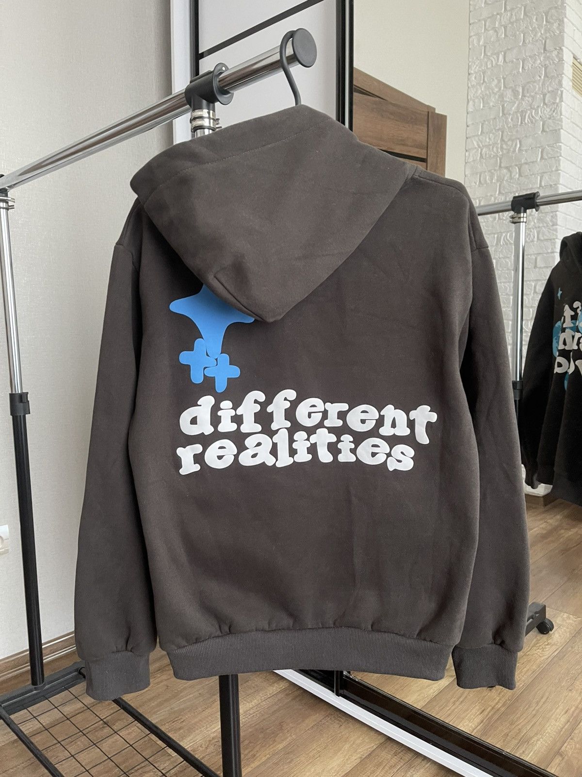Other Different Worlds Hoodie Pullover Size US M / EU 48-50 / 2 - 8 Thumbnail