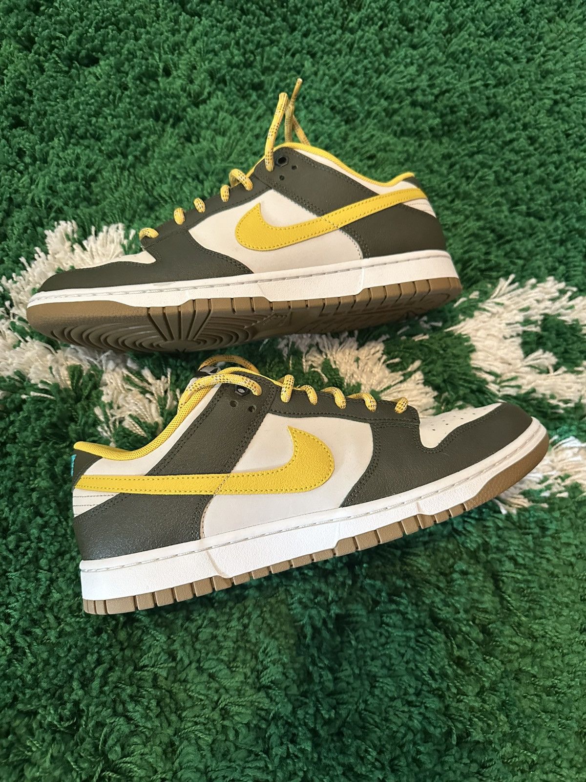 Nike Dunk Low Cargo Khaki Sulfur 11 Size US 11 / EU 44 - 2 Thumbnail