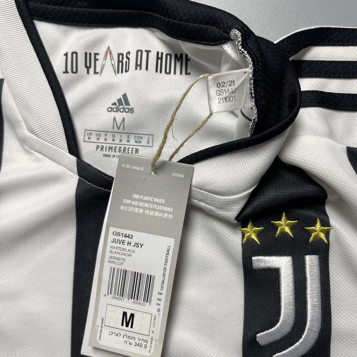 Adidas × Vintage JUVENTUS ADIDAS 2021/2022 FOOTBALL HOME JERSEY #7 RONALDO Size US M / EU 48-50 / 2 - 7 Thumbnail