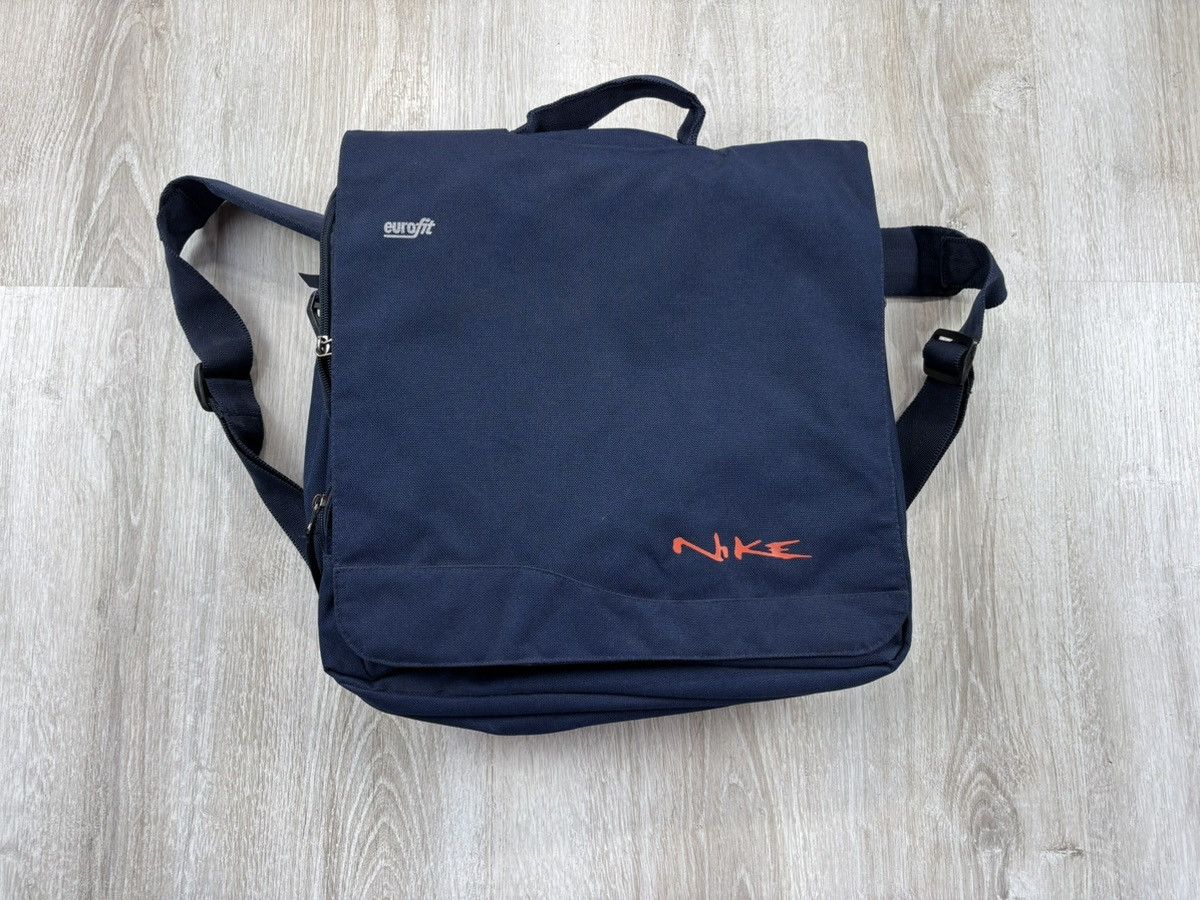 Nike × Vintage Mens vintage bag Nike 2 in 1 Size ONE SIZE - 2 Thumbnail