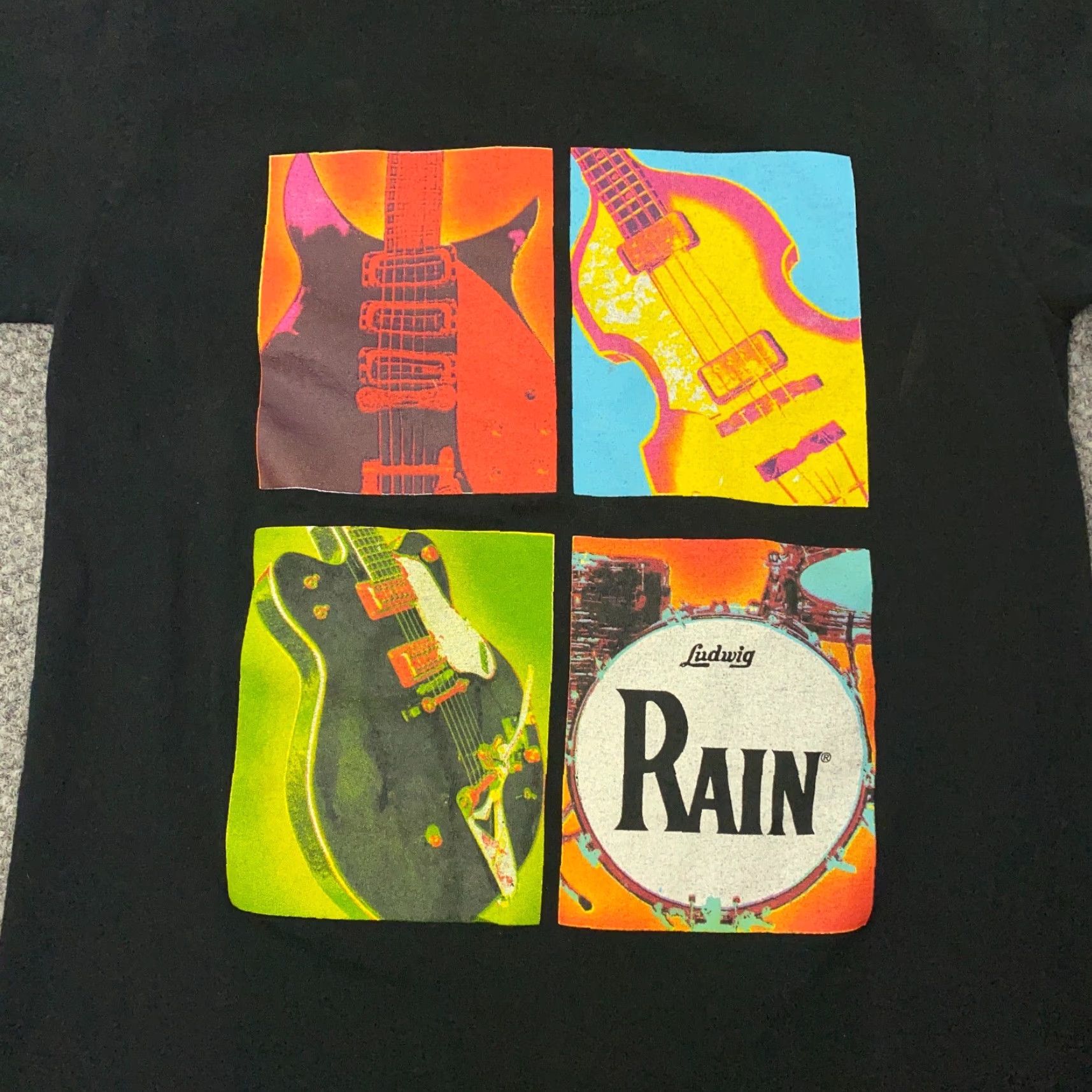 Rains VINTAGE Ludwig Rain Shirt Mens Small Black Music Guitars Drums Band Drummer Shirt Short Sleeve Crew Neck Cotton Jersey Graphic Print T-Shirt Men Size US S / EU 44-46 / 1 - 2 Thumbnail