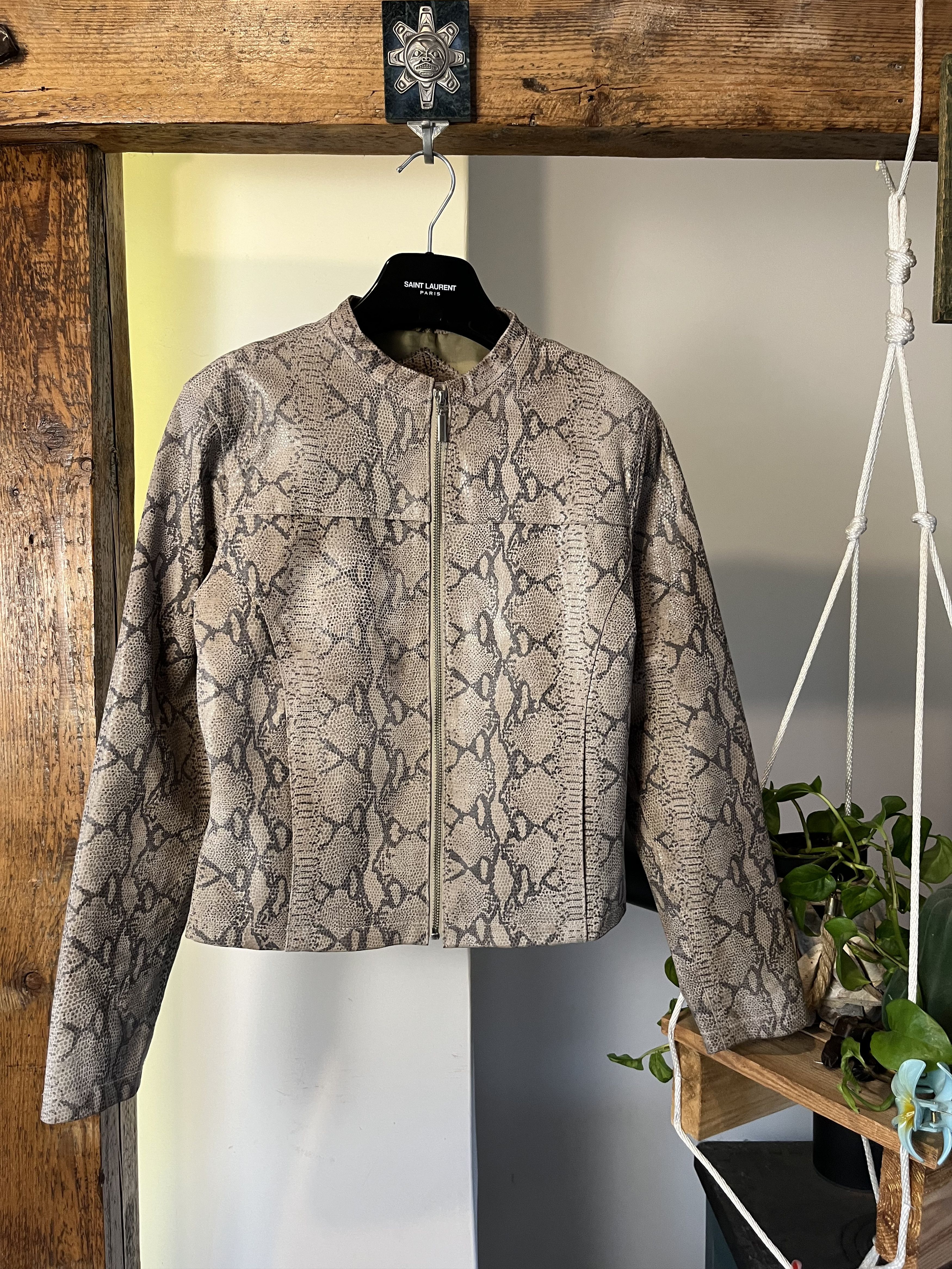 Vintage Vintage Real Leather Snake Pattern Cropped Jacket Size US XS / EU 42 / 0 - 1 Thumbnail