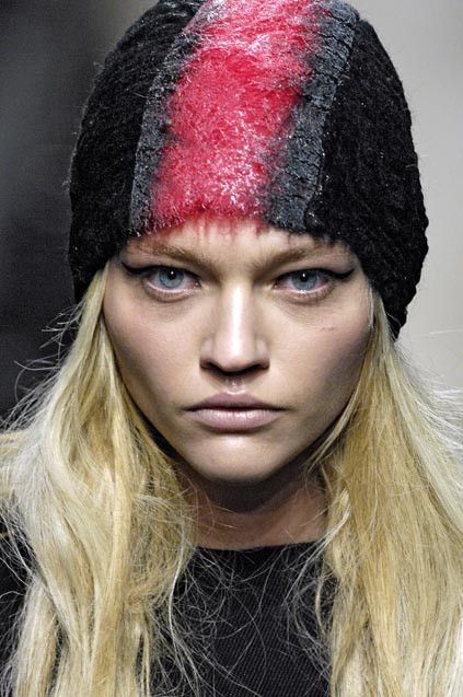 PRADA ニット帽　FW 2007 コレクション Prada Mohair Mohawk Beanie Hat FW 2007 Runway | Grailed