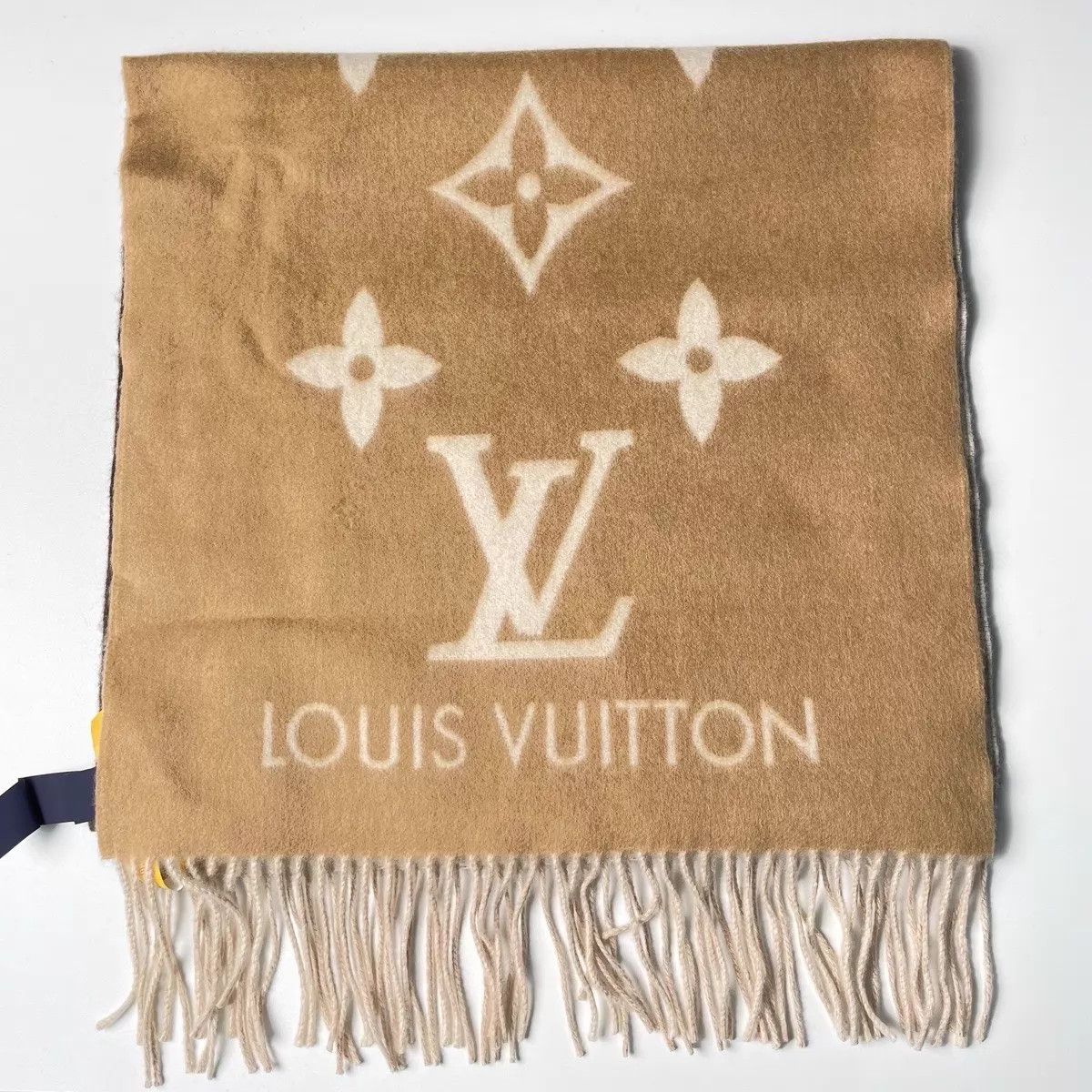 Louis Vuitton Louis Vuitton Scarf Size ONE SIZE - 1 Thumbnail