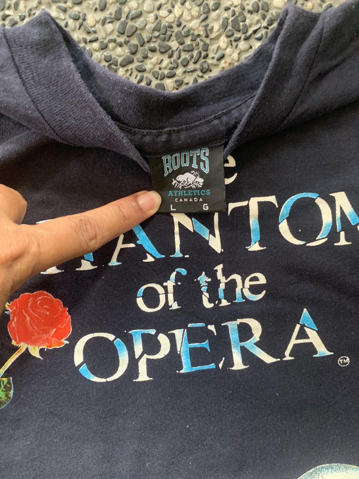 Vintage Vintage 90s Phantom Of The Opera Musical Romance T shirt Size US L / EU 52-54 / 3 - 6 Thumbnail