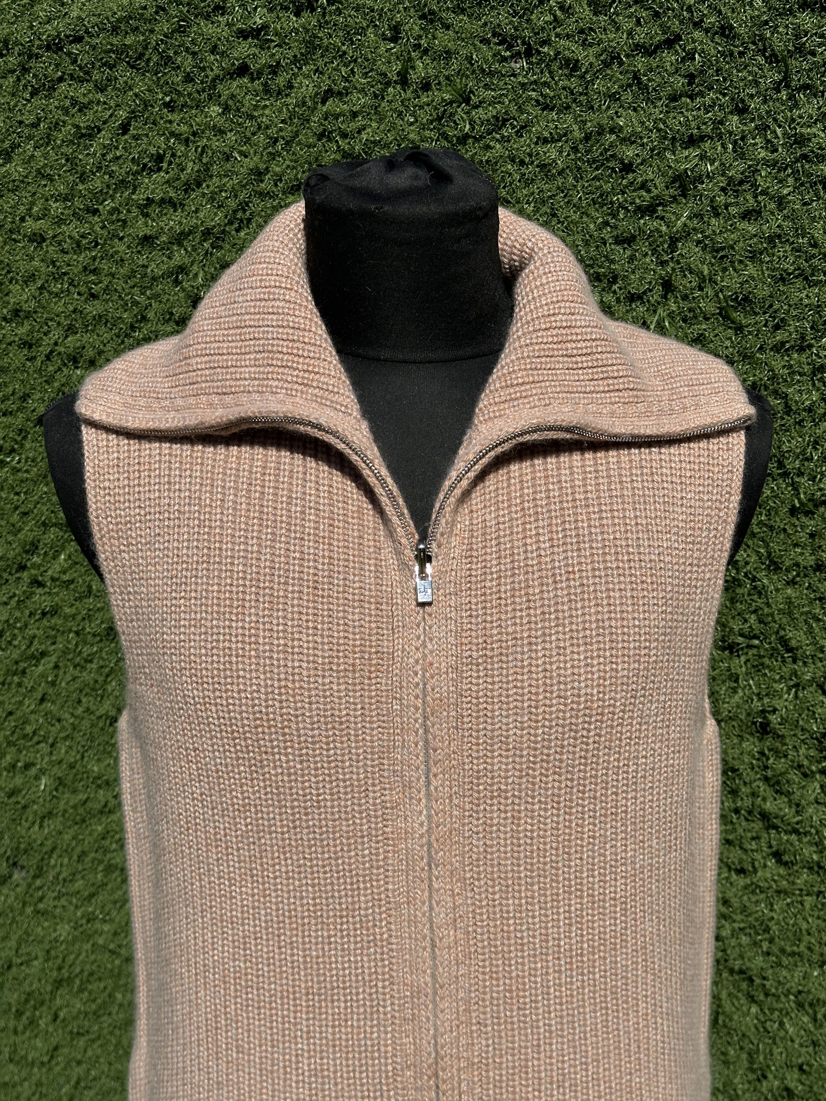 Loro Piana Loro Piana Davenport Cashmere Vest Funnel Neck Knit One Size Size ONE SIZE - 6 Thumbnail