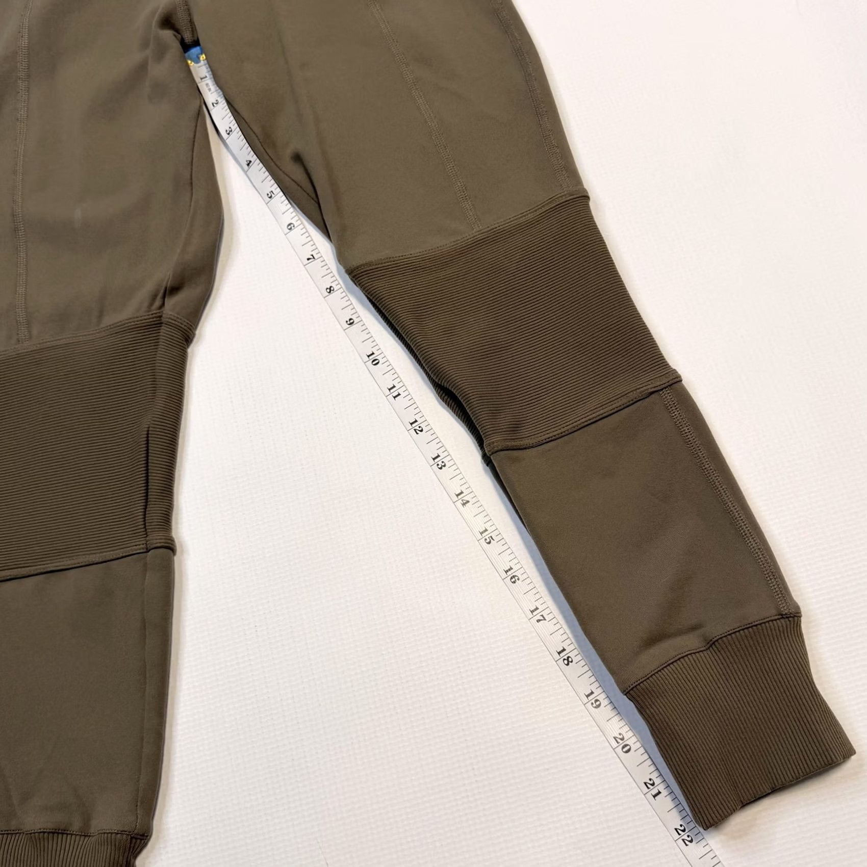 Alo ALO Leggings Womens Small Green High Waist Jogger Cuff Ankle Yoga Gym Athletic Slim" Size 28" / US 6 / IT 42 - 3 Thumbnail