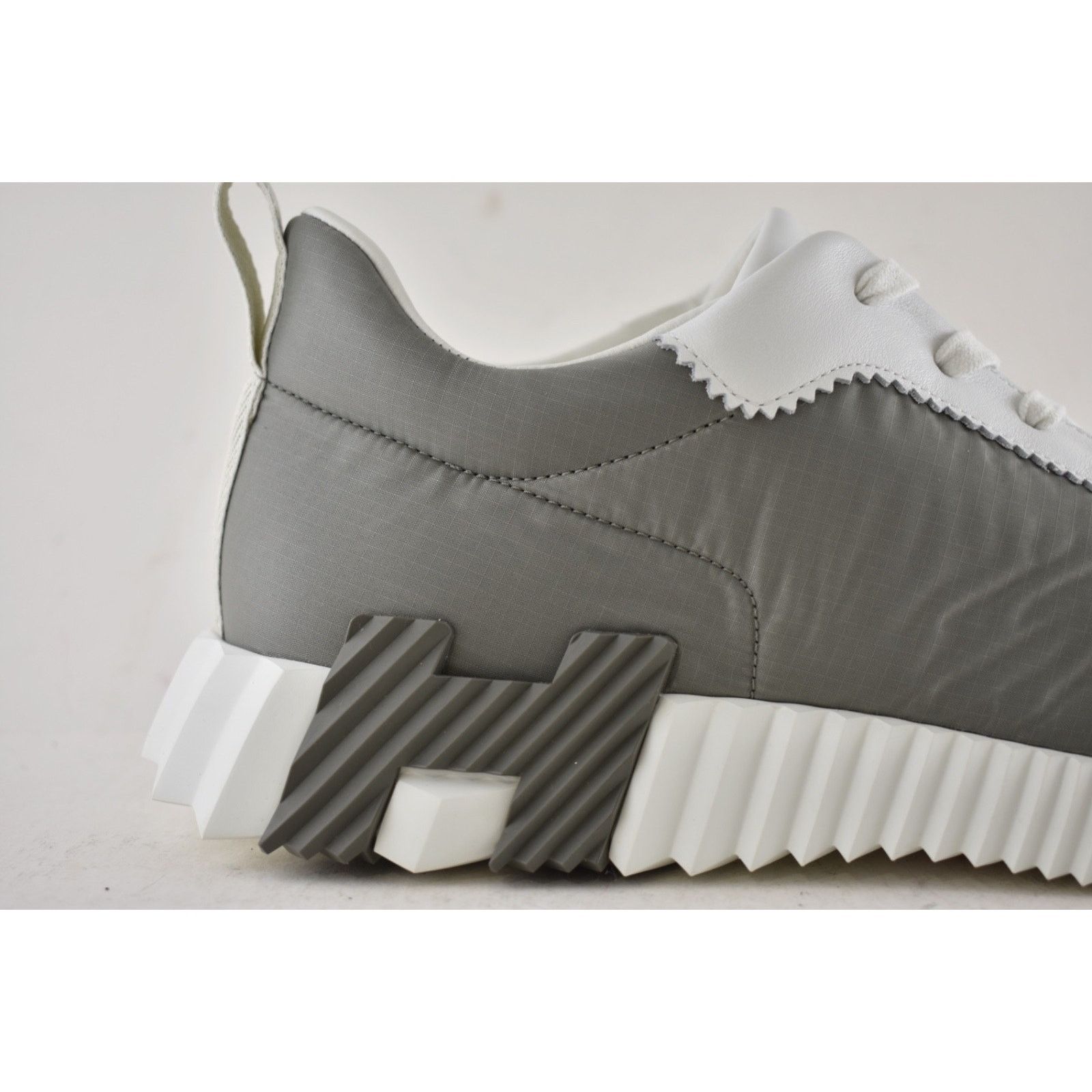 Hermes Mens Bouncing Sneaker Etoupe Blanc White Grey H Logo Lace Up Size US 11 / EU 44 - 8 Thumbnail