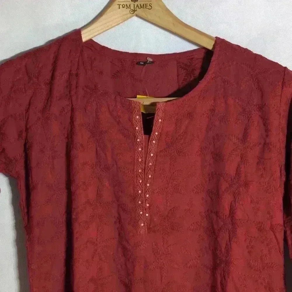 Other Maroon Chikankari Hand embroidered kurtis Full Jaal sz M ma Size M / US 6-8 / IT 42-44 - 2 Thumbnail