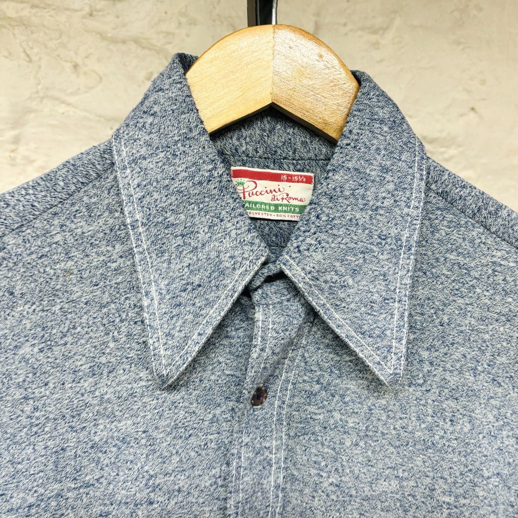 VINTAGE Puccini di Roma Knit Dagger Collar Spread Button Up Shirt 60s 70s Mens Blue Long Sleeve Polyester Knit Shirt Button-Up Collar Spread 15.5