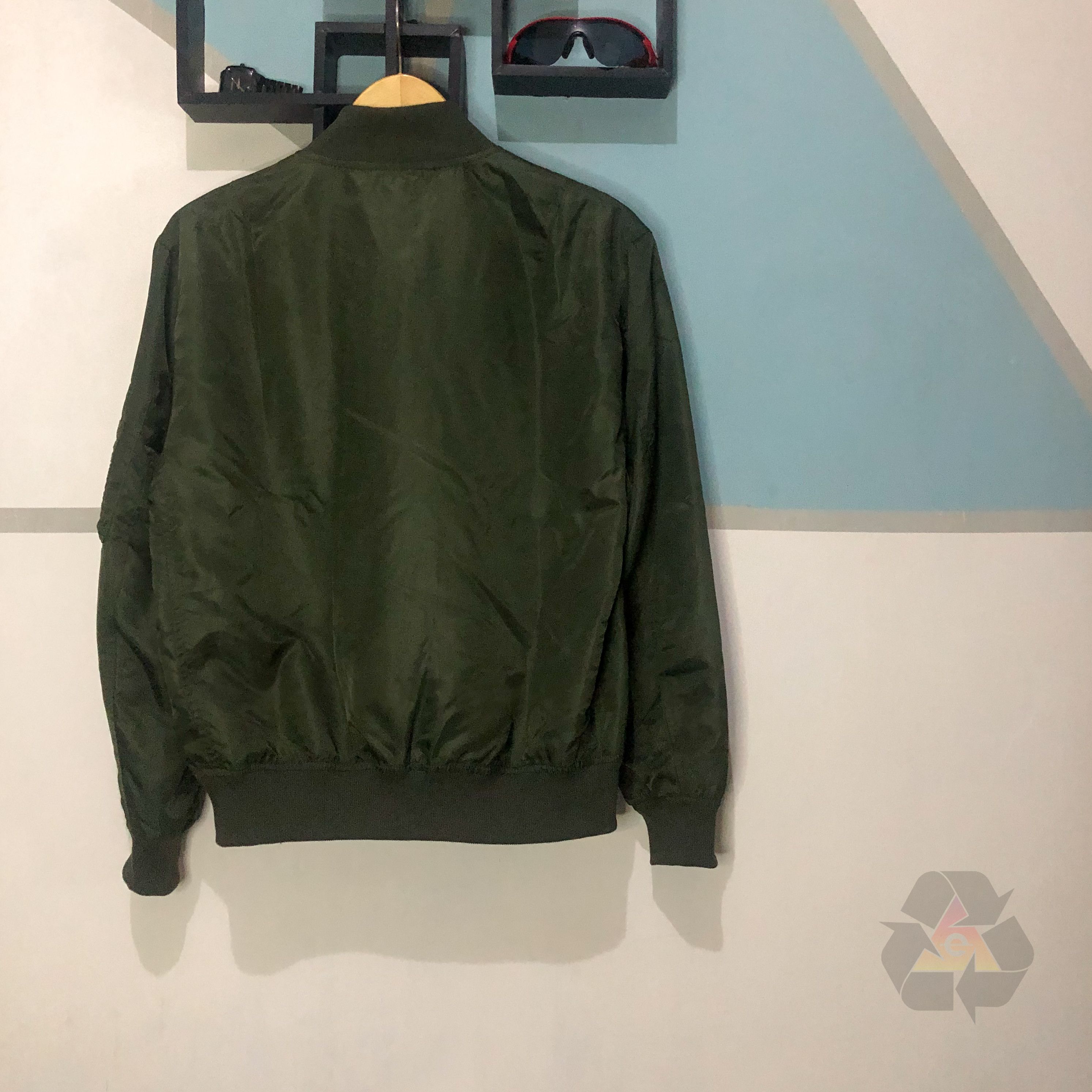 Japanese Brand × Uniqlo × Vintage Bomber GU By Uniqlo Jacket Y2K Size US M / EU 48-50 / 2 - 11 Thumbnail