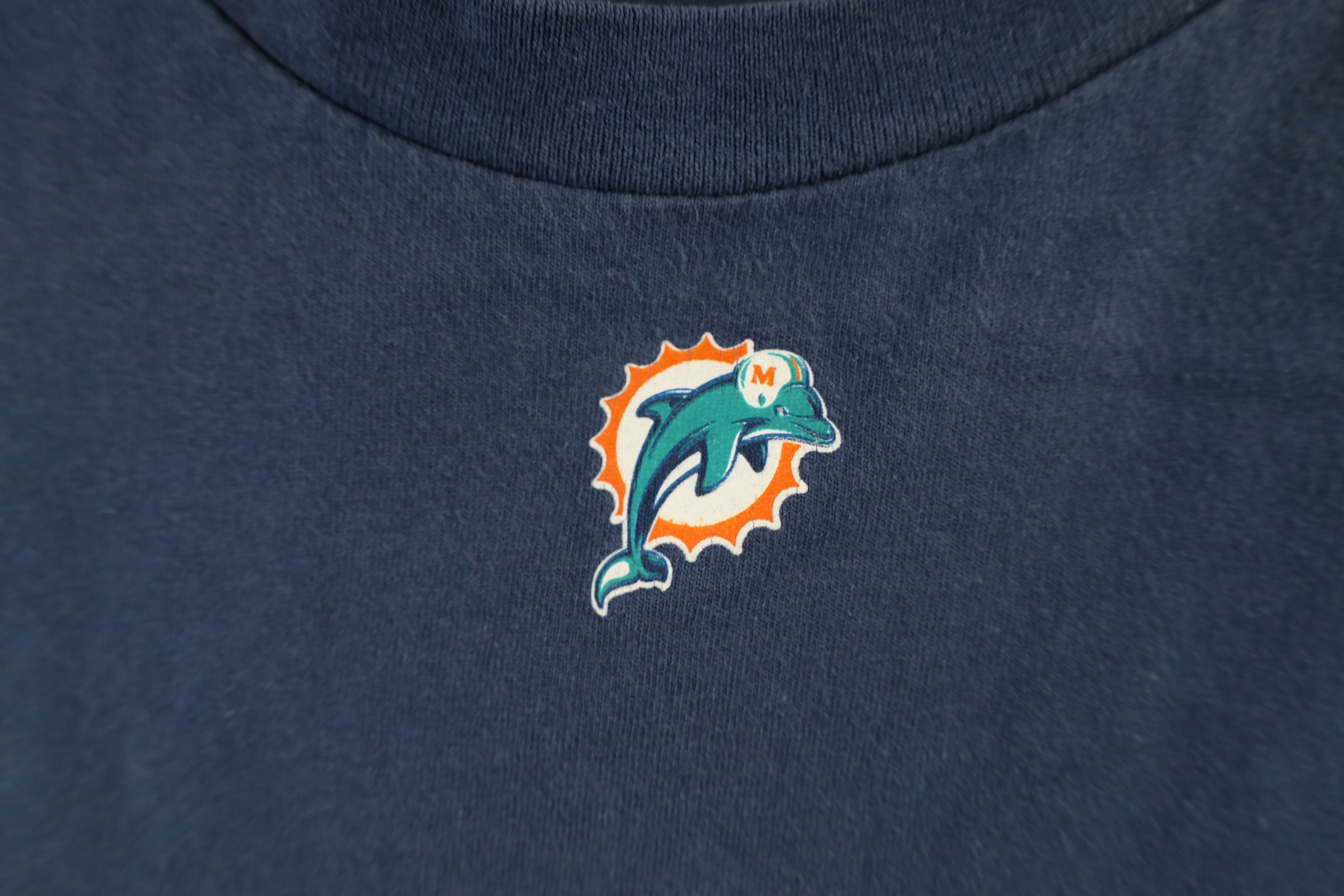 Vintage Vintage NFL Out Miami Dolphins Football Long Sleeve T-Shirt Size US XL / EU 56 / 4 - 7 Thumbnail
