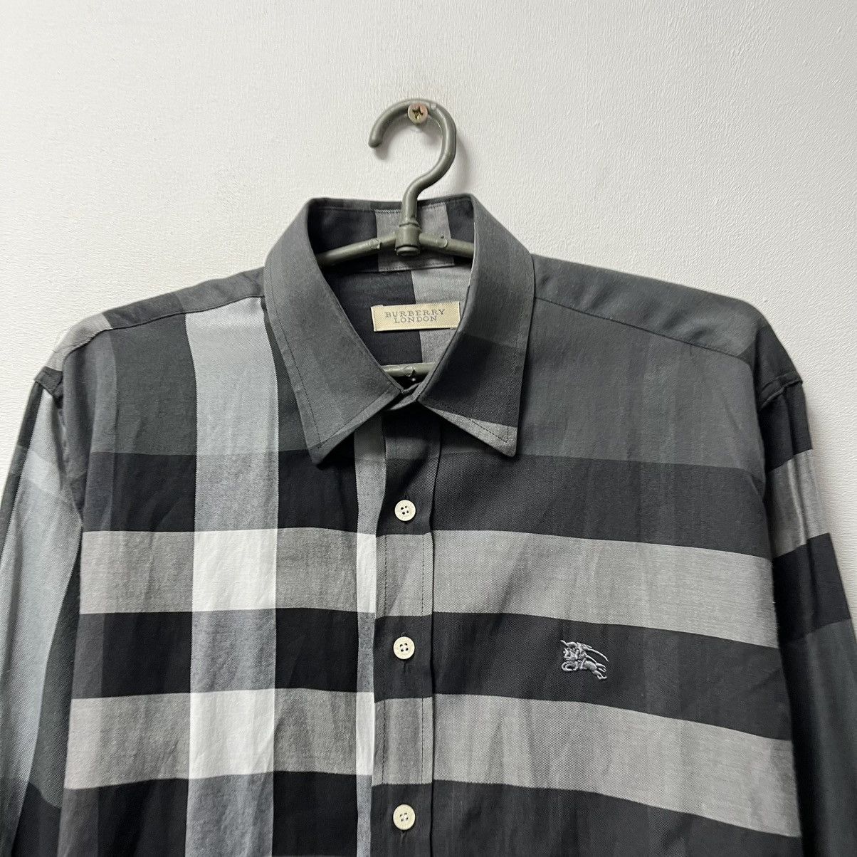 Burberry Burberry shirt Size US S / EU 44-46 / 1 - 4 Thumbnail