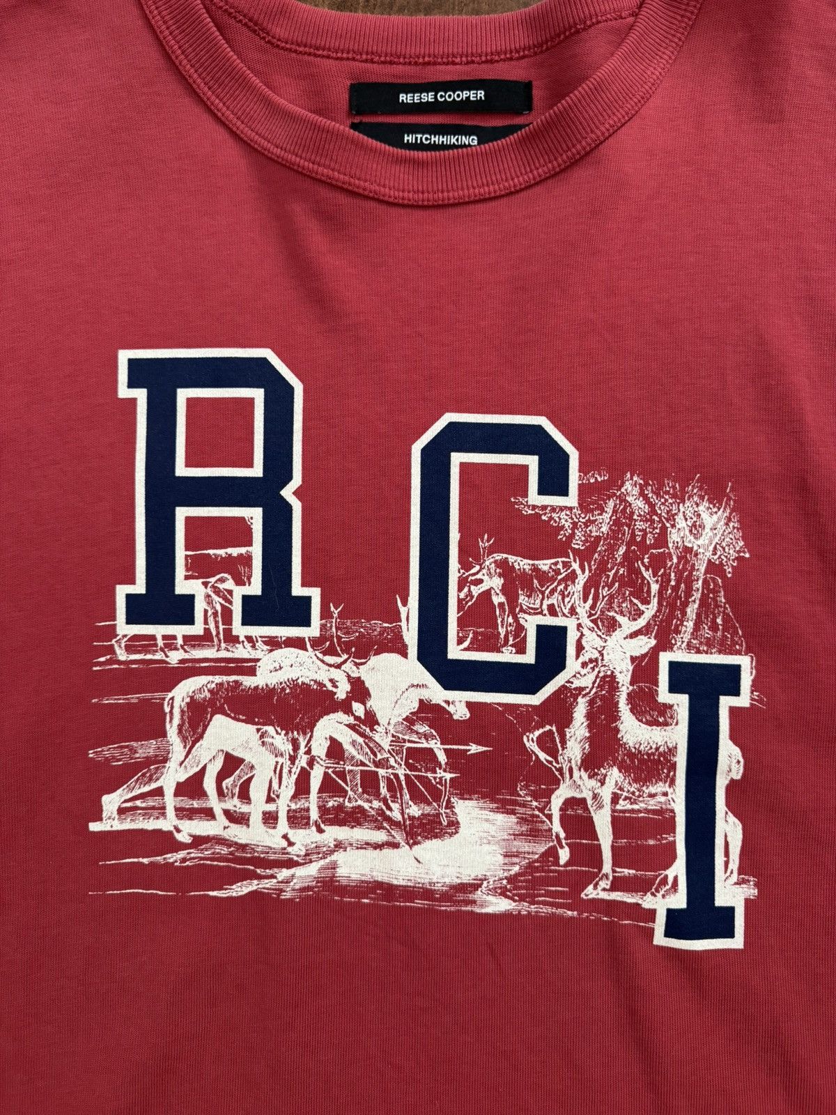 Reese Cooper Reese Cooper “Hitchhiking” T shirt Size US XL / EU 56 / 4 - 2 Thumbnail