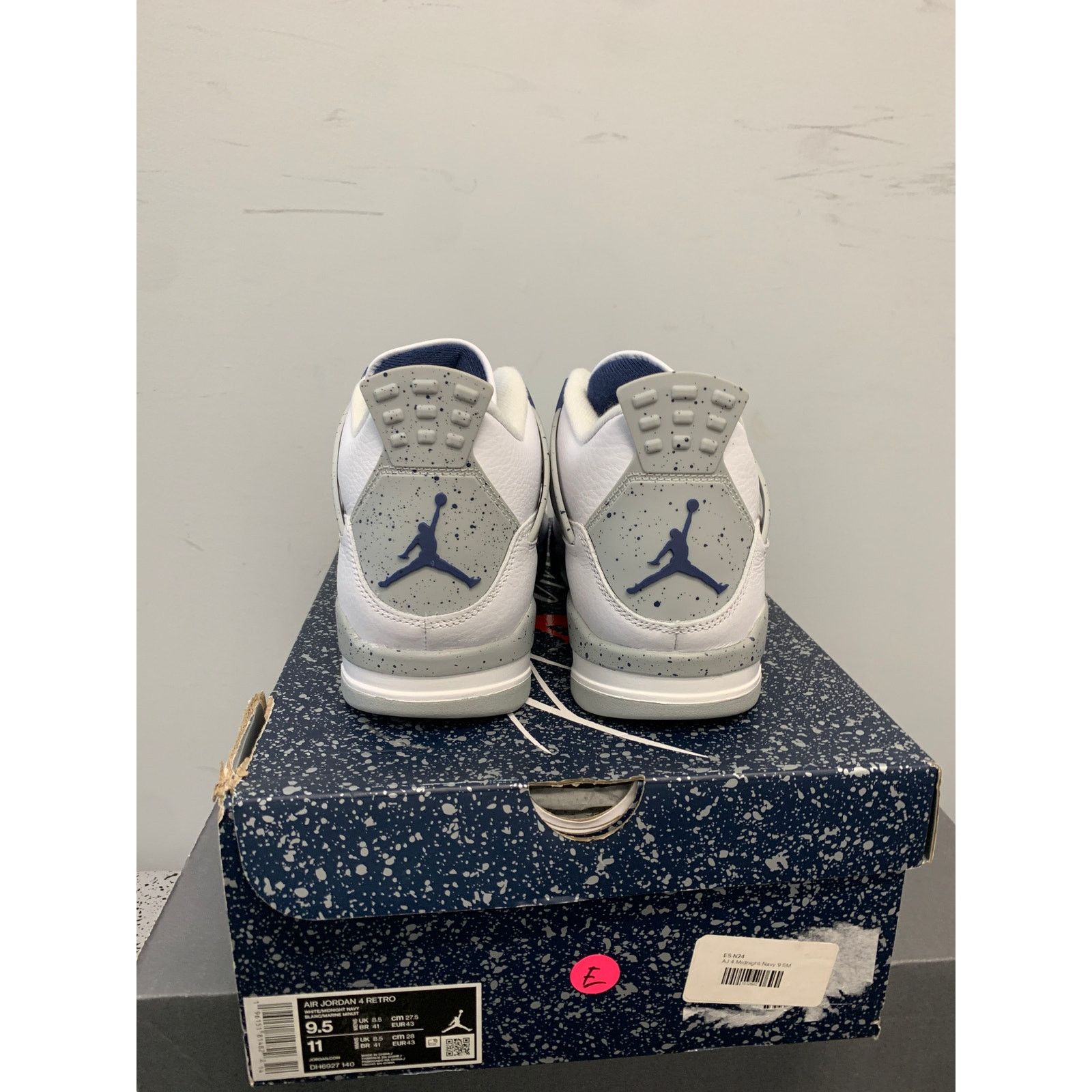 Nike Nike Air Jordan 4 Retro Midnight Navy Size 9.5 NEW SHIPS NOW Size US 9.5 / EU 42-43 - 3 Thumbnail