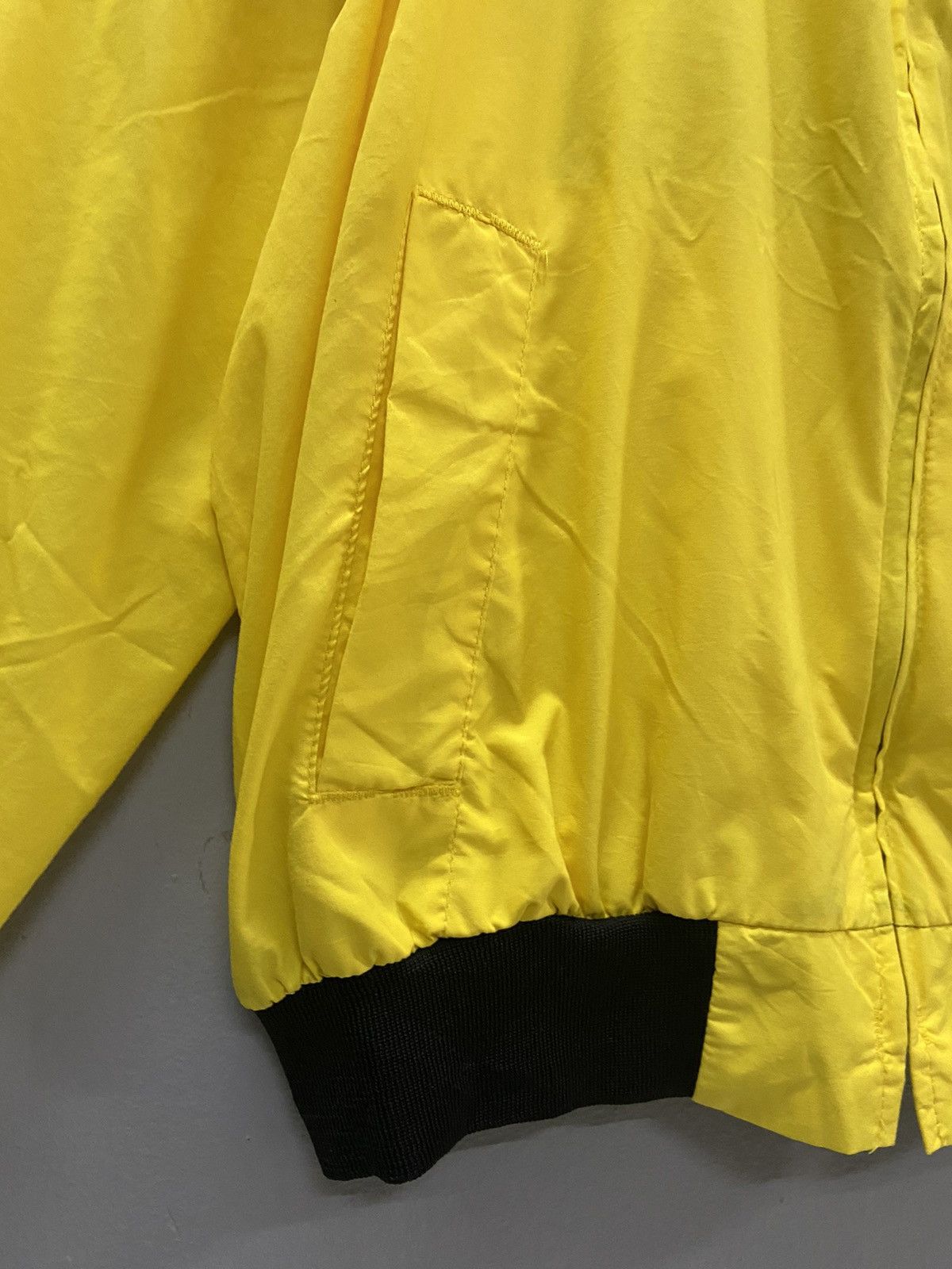 Formula 1 VINTAGE PENNZOIL RACING LIGHT JACKET Size US XL / EU 56 / 4 - 5 Thumbnail