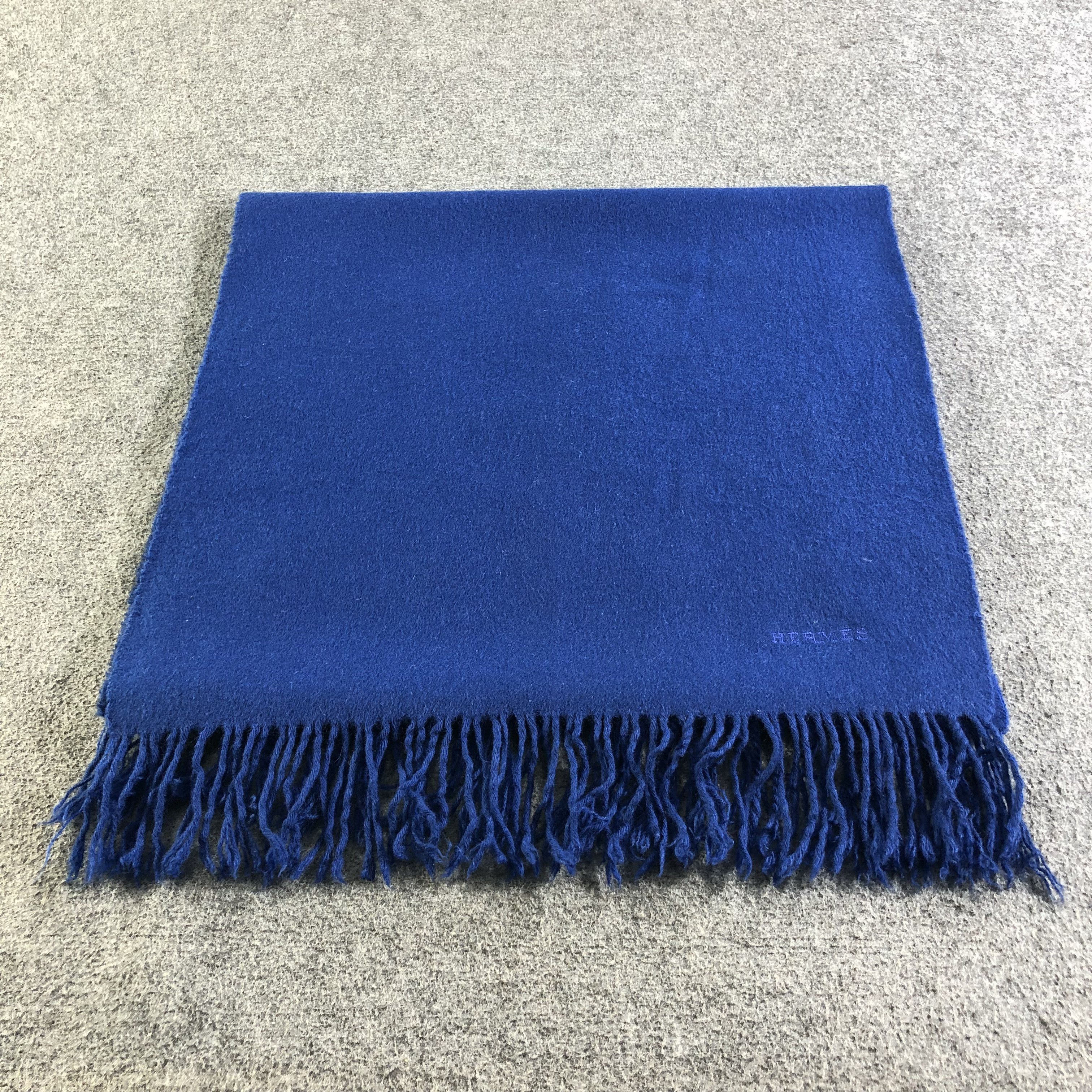 Vintage Hermes Cashmere Scarf Muffler Neckwear V2605 Size ONE SIZE - 2 Thumbnail