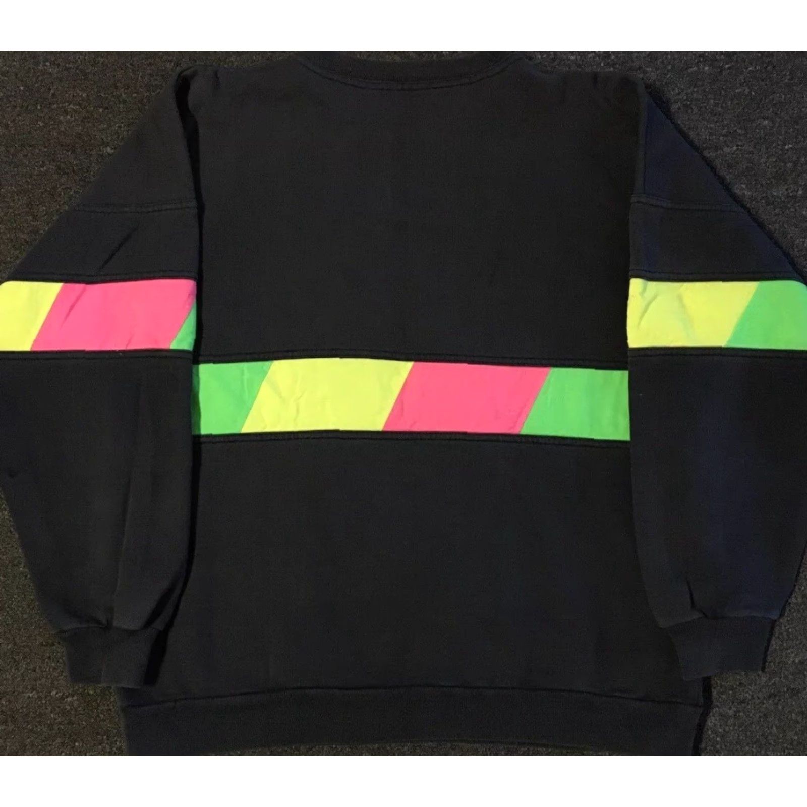 Vintage VINTAGE Banff Centre for Arts and Creativity Hooded Sweatshirt M Black 90s Grunge Vaporwave Surf Skate Canada Mens Medium Size US M / EU 48-50 / 2 - 2 Thumbnail