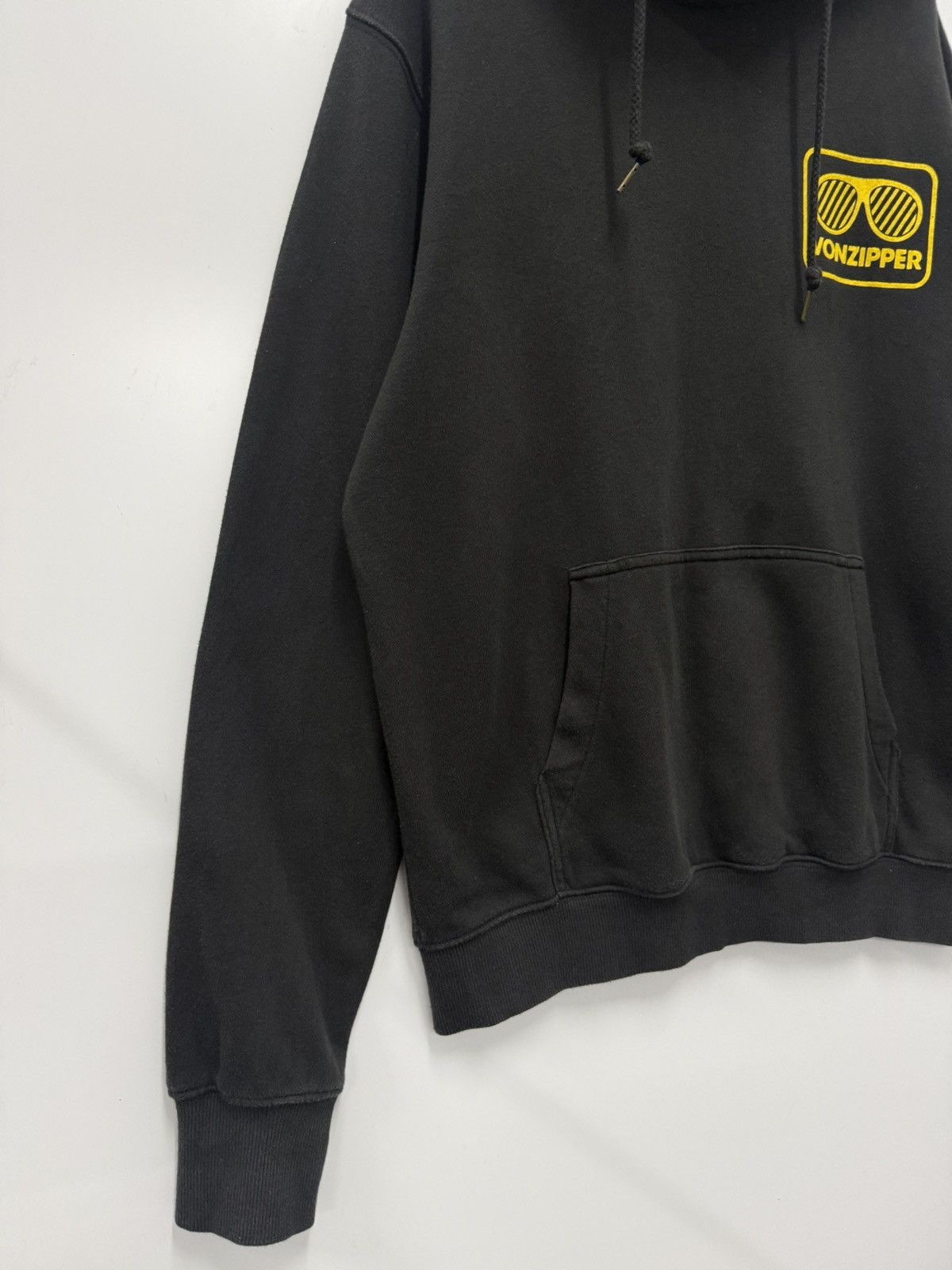 VonZipper Japan Streetwear VonZipper Back Hit Logo Hoodie - M Size US M / EU 48-50 / 2 - 4 Thumbnail