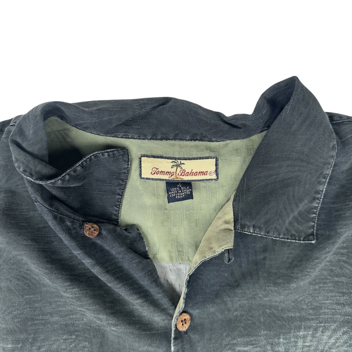 Tommy Bahama Tommy Bahama Shirt Mens XL Black Green Button Up Silk Relax Size US XL / EU 56 / 4 - 3 Thumbnail