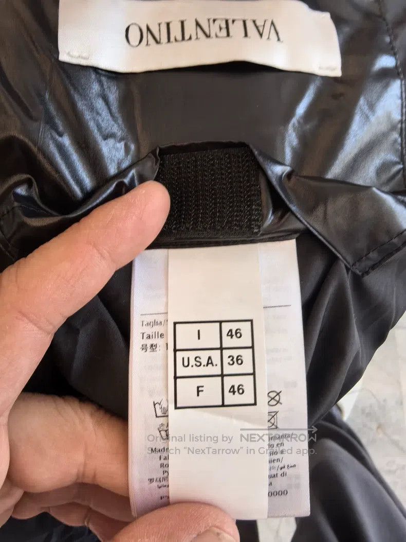 Valentino Valentino Black glossy down jacket Size US S / EU 44-46 / 1 - 7 Thumbnail