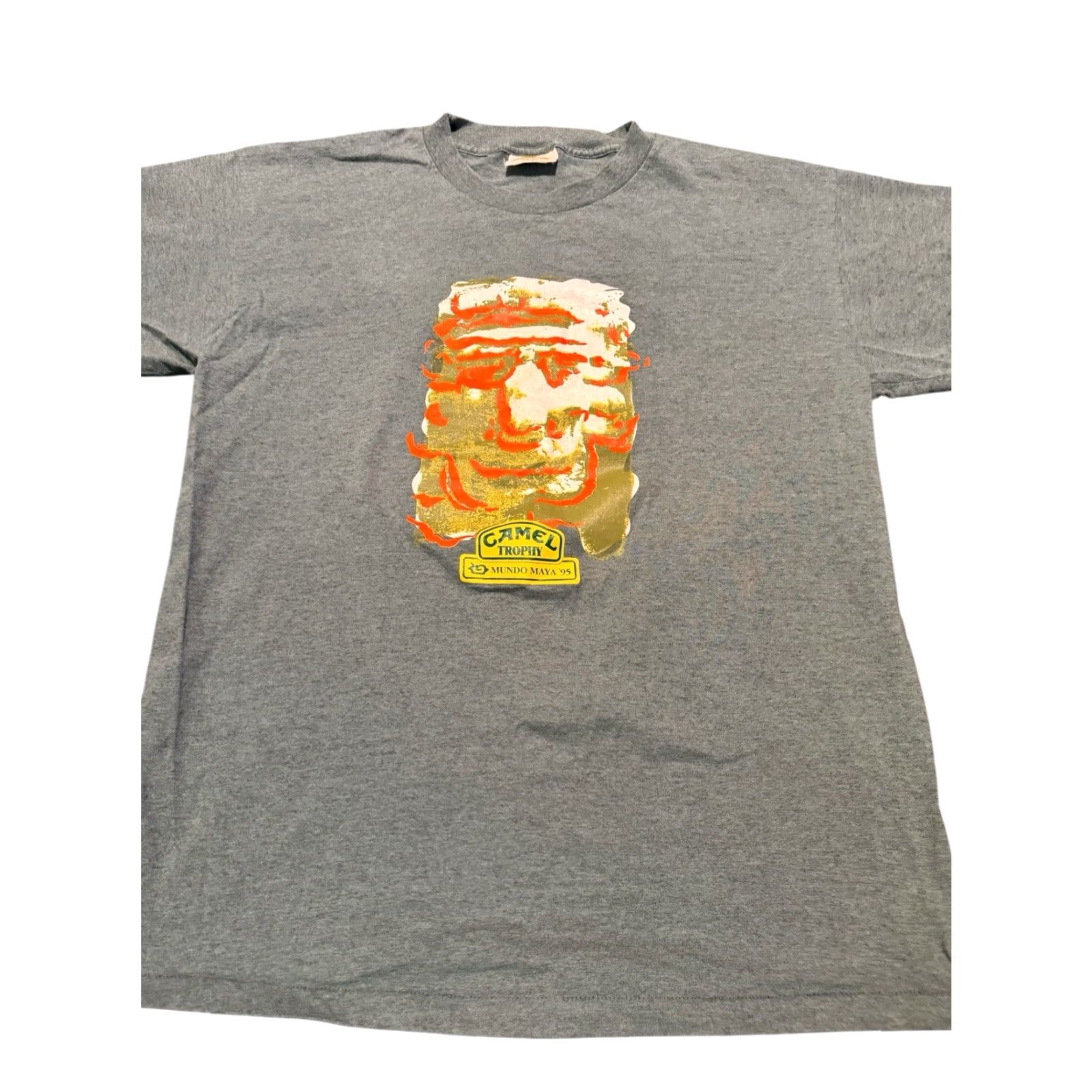Camel VINTAGE 90's Camel Trophy Adventure Wear Mundo Maya Graphic T-shirt Land Rover Unisex Adults L Green Mens Boys Girls Size US L / EU 52-54 / 3 - 2 Thumbnail