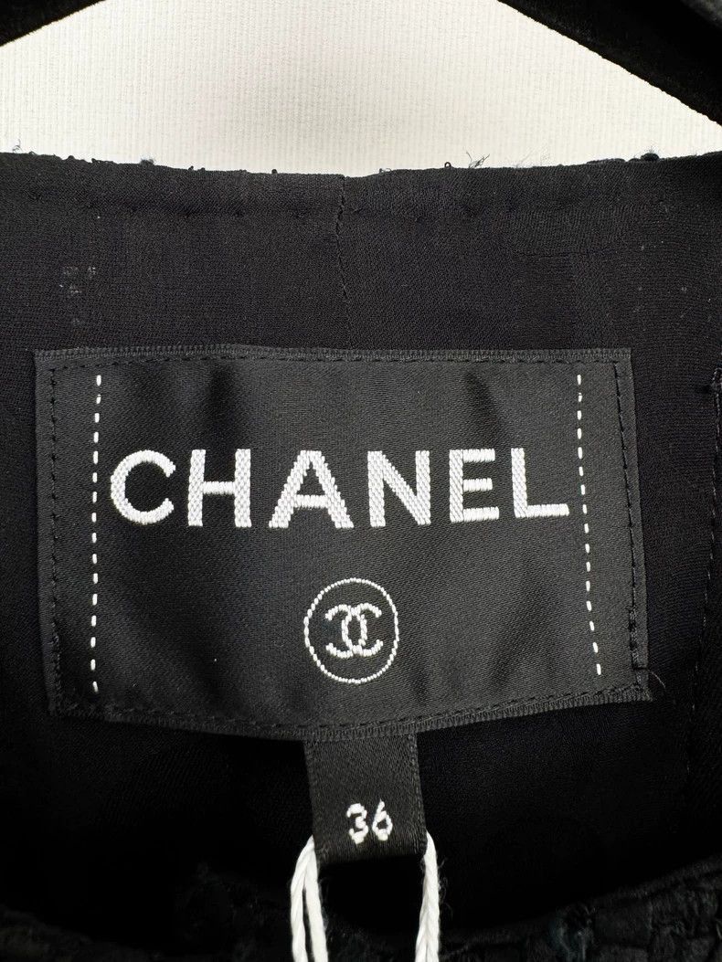 Chanel Chanel New Woven Jacket with Tags Size S / US 4 / IT 40 - 2 Thumbnail