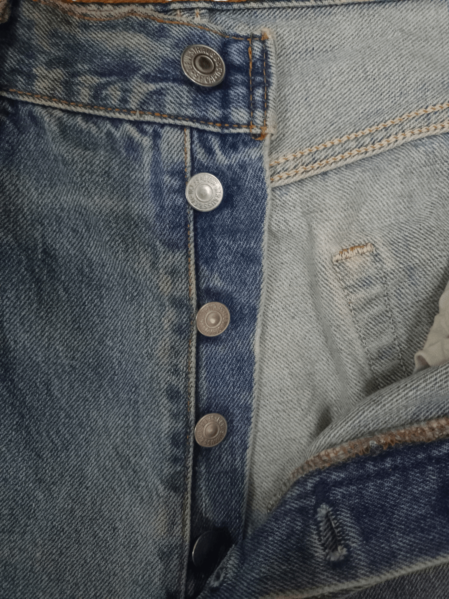 Levi's × Levi's Vintage Clothing Vintage 90s Levis 501 Button Fly Distressed Baggy Jeans Size US 32 / EU 48 - 5 Thumbnail