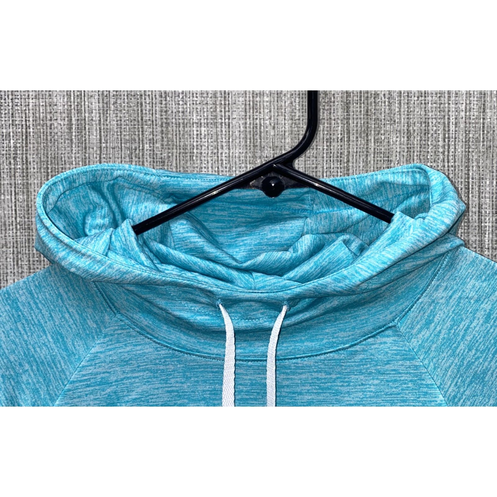 Under Armour Under Armour Hoodie Women M Polyester Long Sleeve Drawstring Hooded Heatgear Teal Blue Pullover Size M / US 6-8 / IT 42-44 - 3 Thumbnail