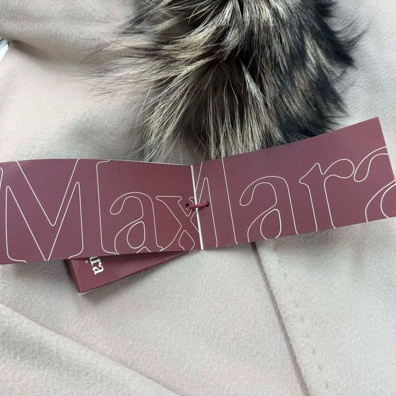 Max Mara Max Mara Studio hooded mid-length wool coat with fox fur c Size S / US 4 / IT 40 - 5 Thumbnail