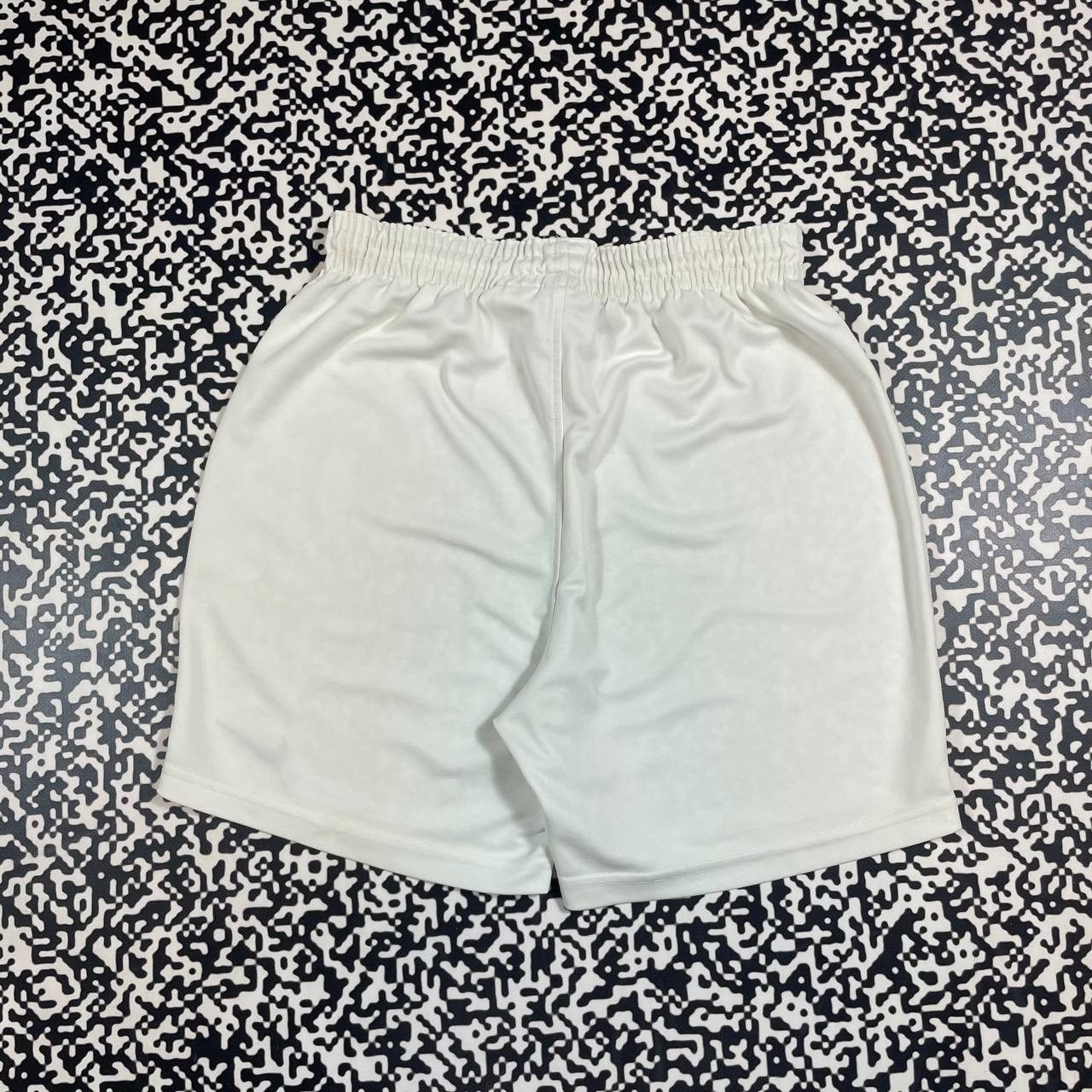 Nike Vintage Y2K Nike Swoosh Logo Sport Retro Shorts 90s Style Size US 30 / EU 46 - 7 Thumbnail