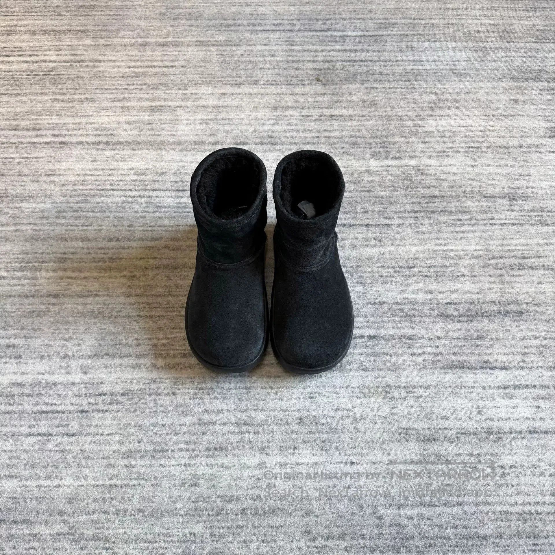 Bottega Veneta Bottega Veneta Plush Sole Short Boots. Size US 6 / IT 36 - 1 Thumbnail