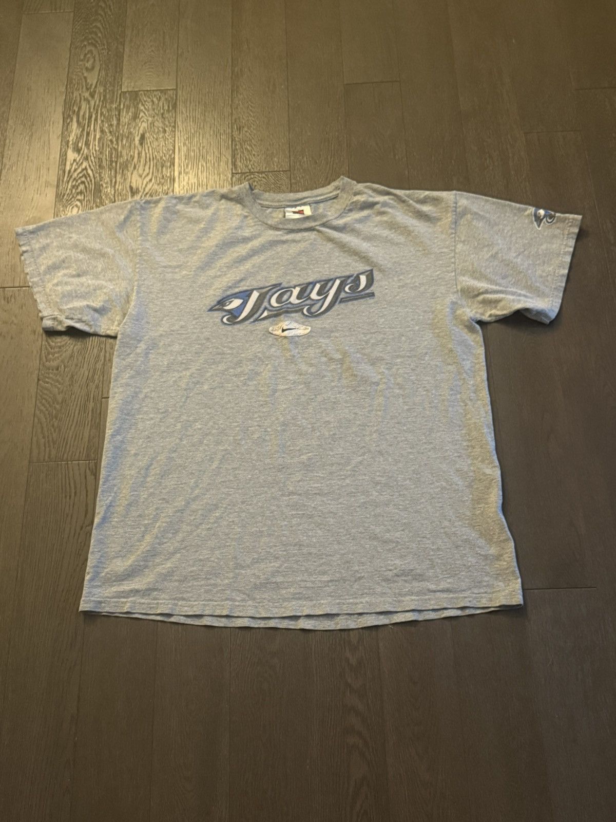 Nike Vintage Nike Blue Jays Swoosh Tee Size US L / EU 52-54 / 3 - 1 Thumbnail