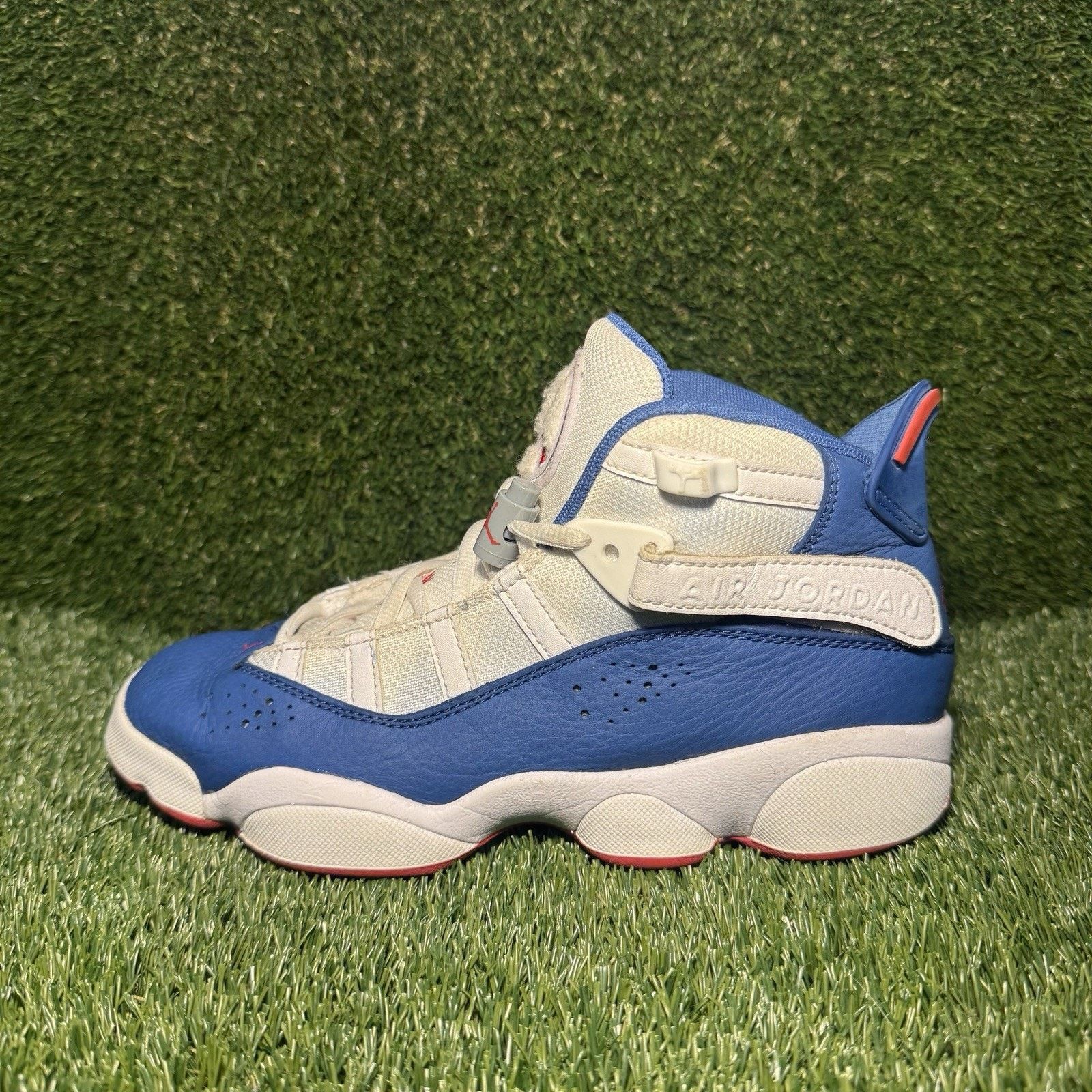 Jordan Brand Size 5.5 (GS) - Jordan 6 Rings Mid White True Blue Size US 5.5 / EU 38 - 1 Thumbnail