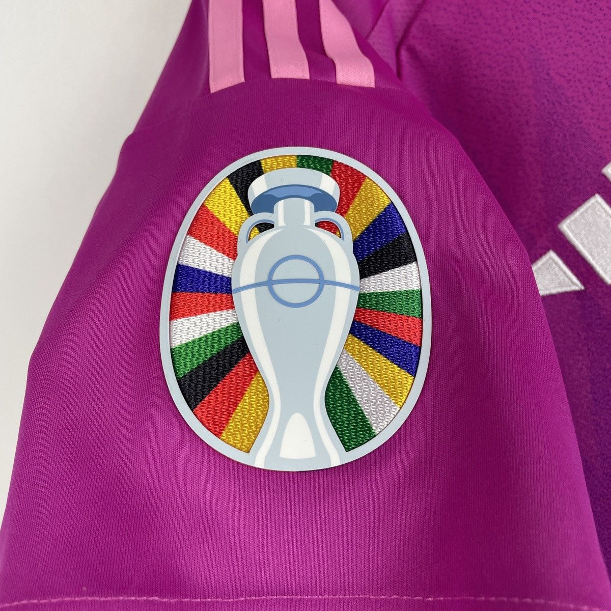Adidas Germany Florian Wirtz Adidas Pink Jersey Euro 2024 size M Size US M / EU 48-50 / 2 - 4 Thumbnail
