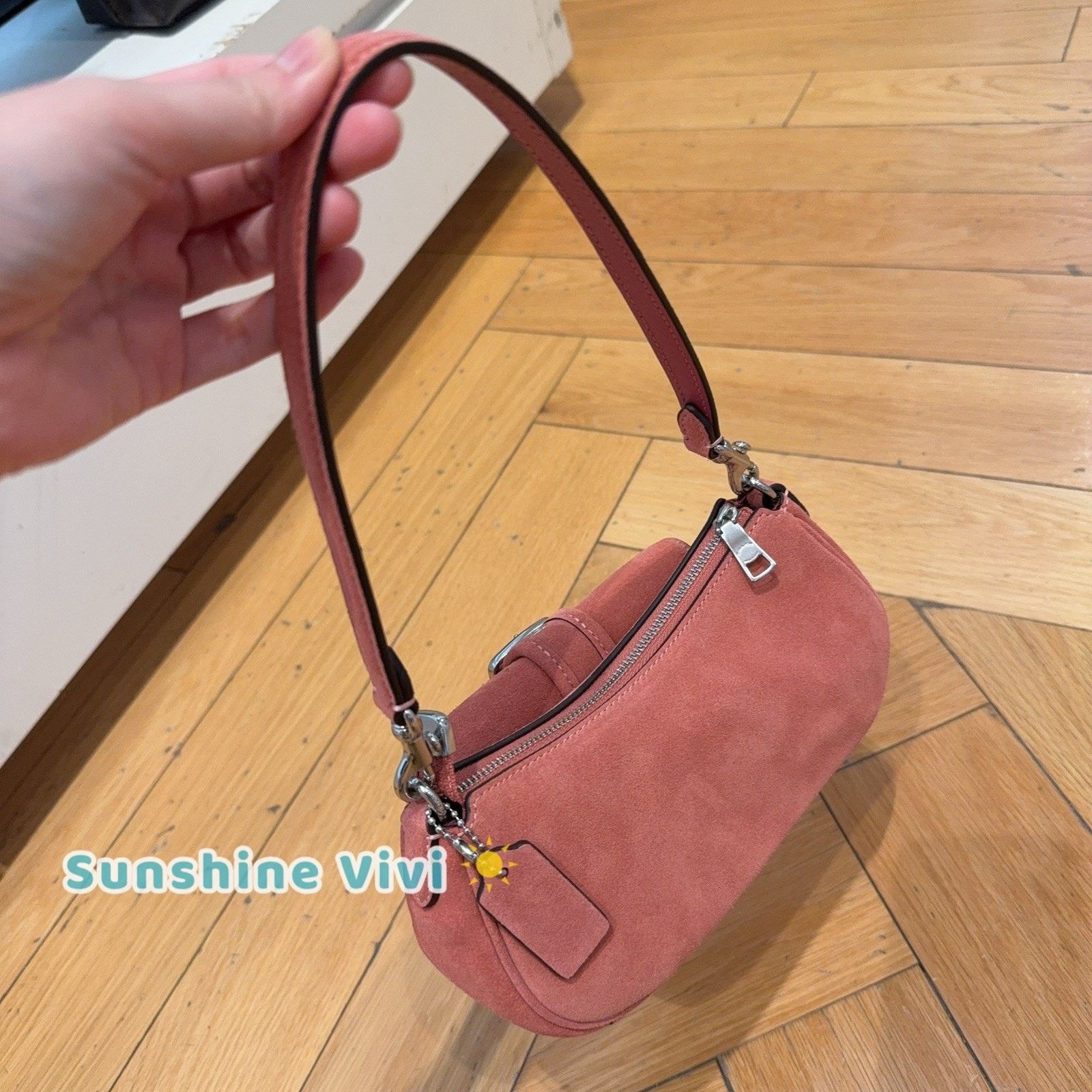 Coach NWT Coach Ashton Mini Shoulder Bag pink Leather CDB12 Size ONE SIZE - 5 Thumbnail