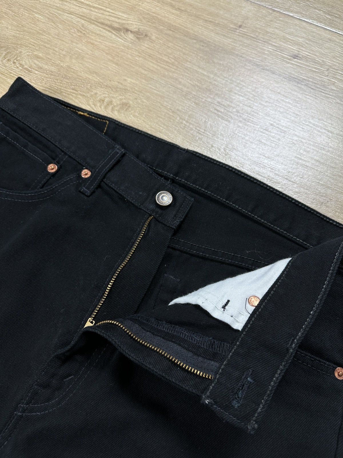 Levi's × Vintage Vintage 90’s Levi's 521 Black Denim Jeans Size US 34 / EU 50 - 8 Thumbnail