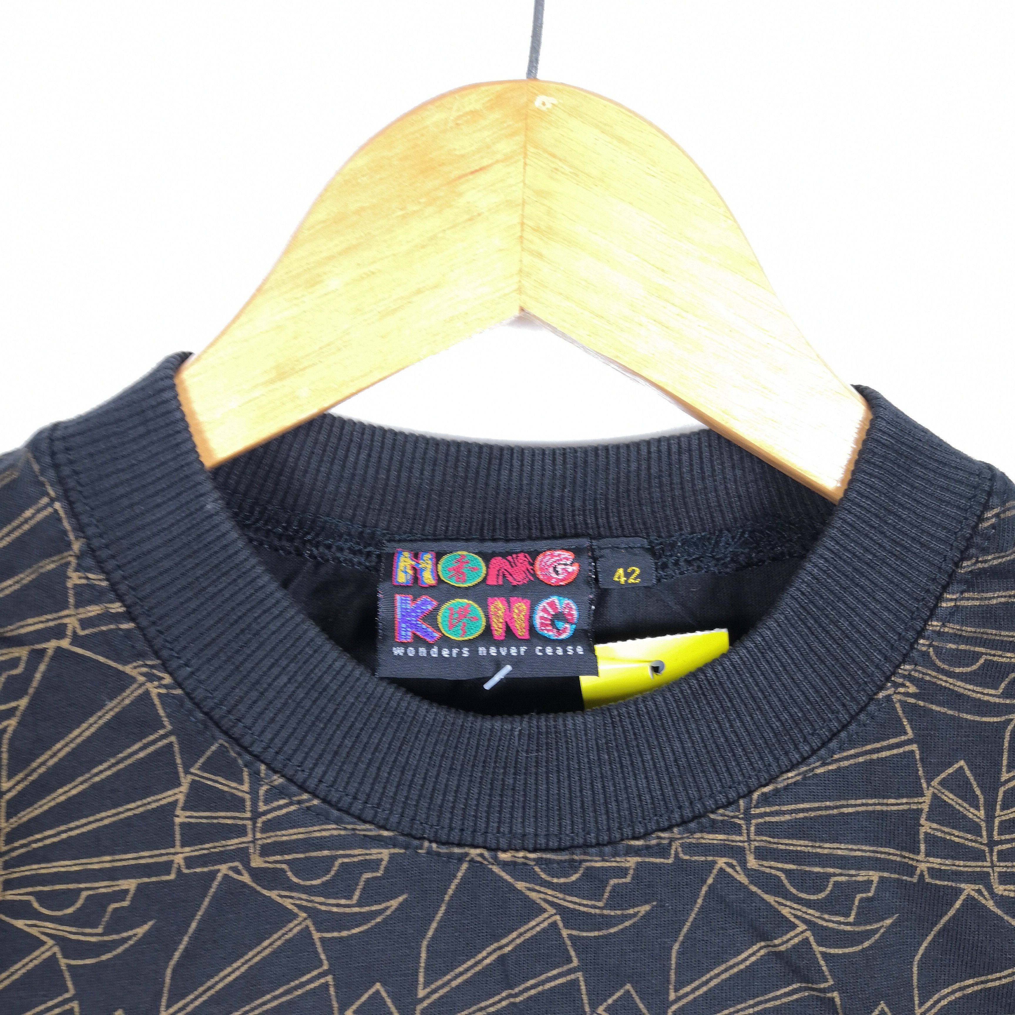 Japanese Brand Vintage 90s Hong Kong T-Shirt OVP Sailing Crewneck Tees Size US M / EU 48-50 / 2 - 5 Thumbnail