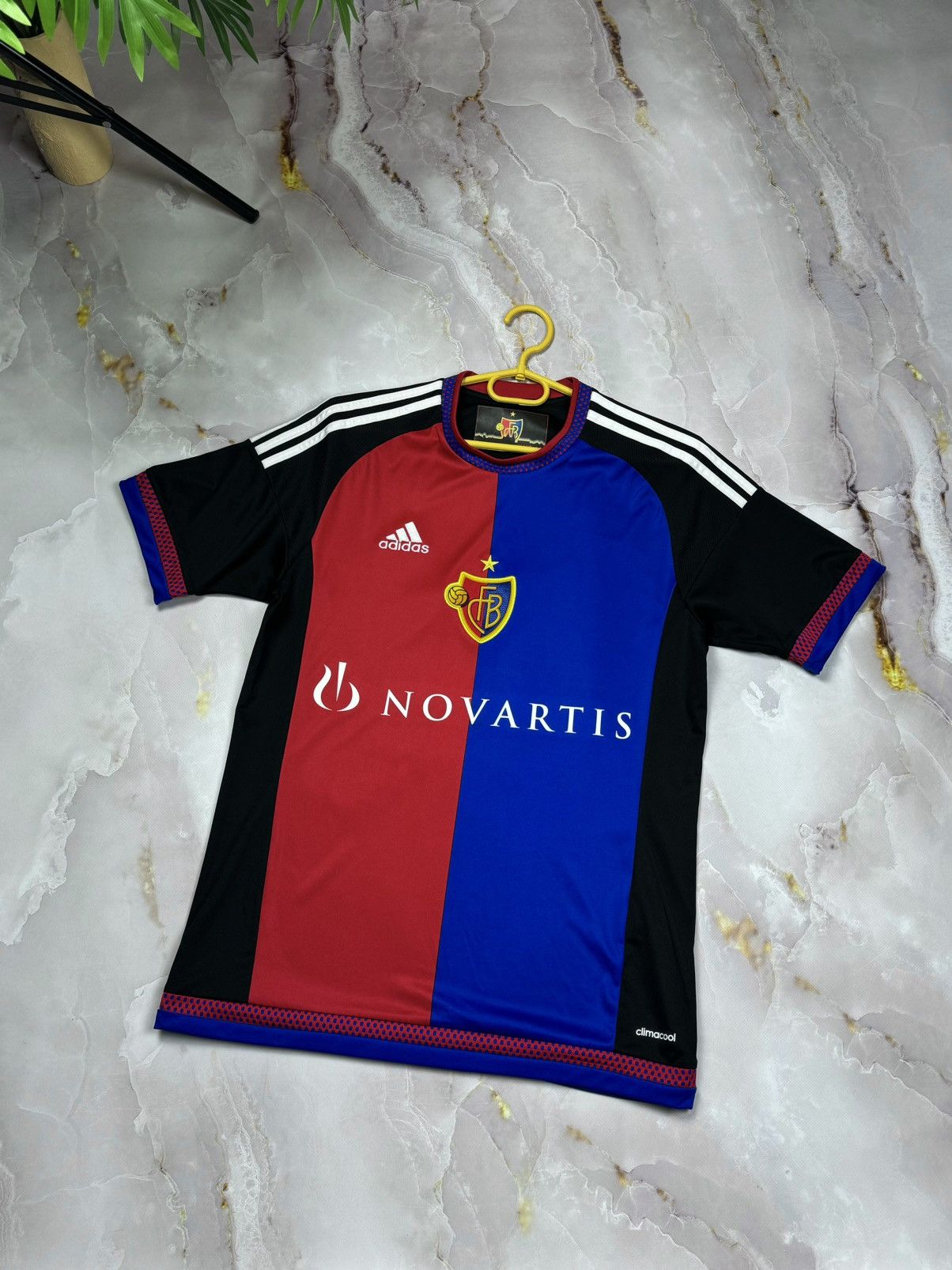 Adidas adidas Men's Club FC Basel 1893 Team #17 HEINIGER size S Size US S / EU 44-46 / 1 - 13 Thumbnail