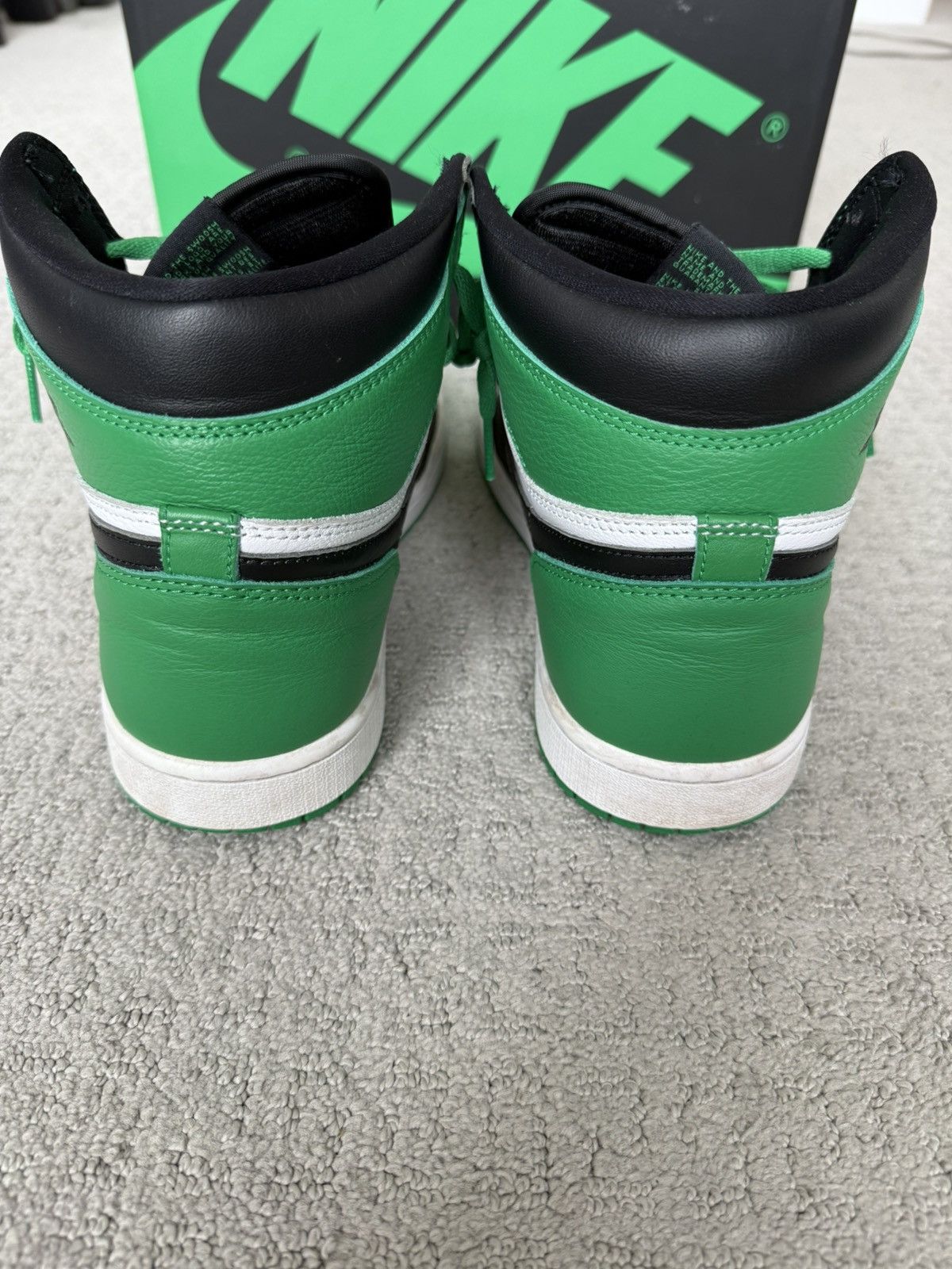 Nike Jordan 1 Retro High OG Lucky Green - US Mens Size 11 Size US 11 / EU 44 - 5 Thumbnail