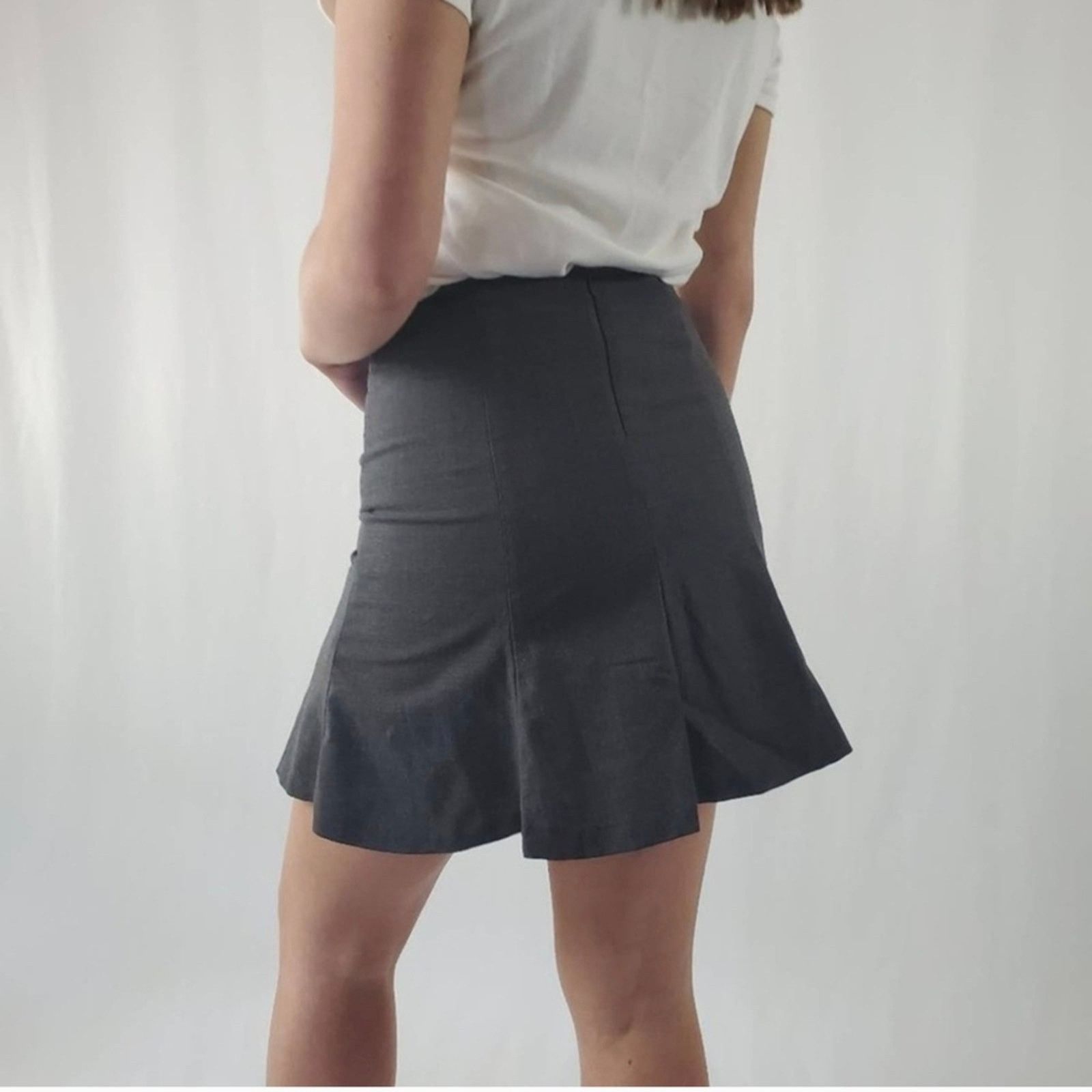 Express Express Black Skater Skirt Size 26" / US 2 / IT 38 - 6 Thumbnail