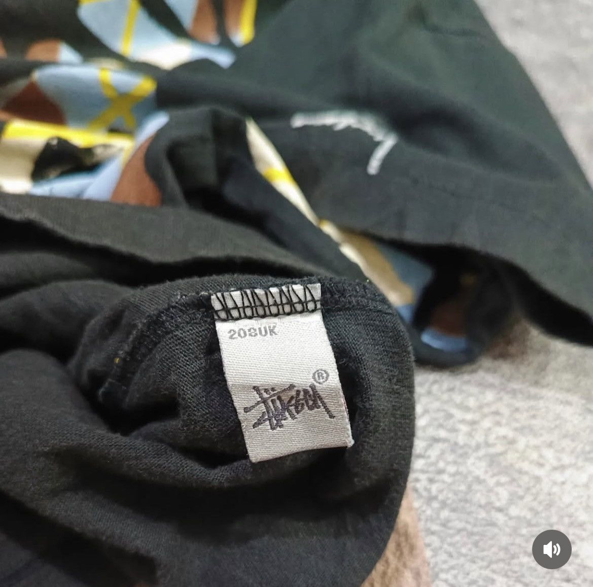 Stussy Rare 90’s Stussy All Over Stussy Skull and Cross Bones Size US XL / EU 56 / 4 - 5 Thumbnail