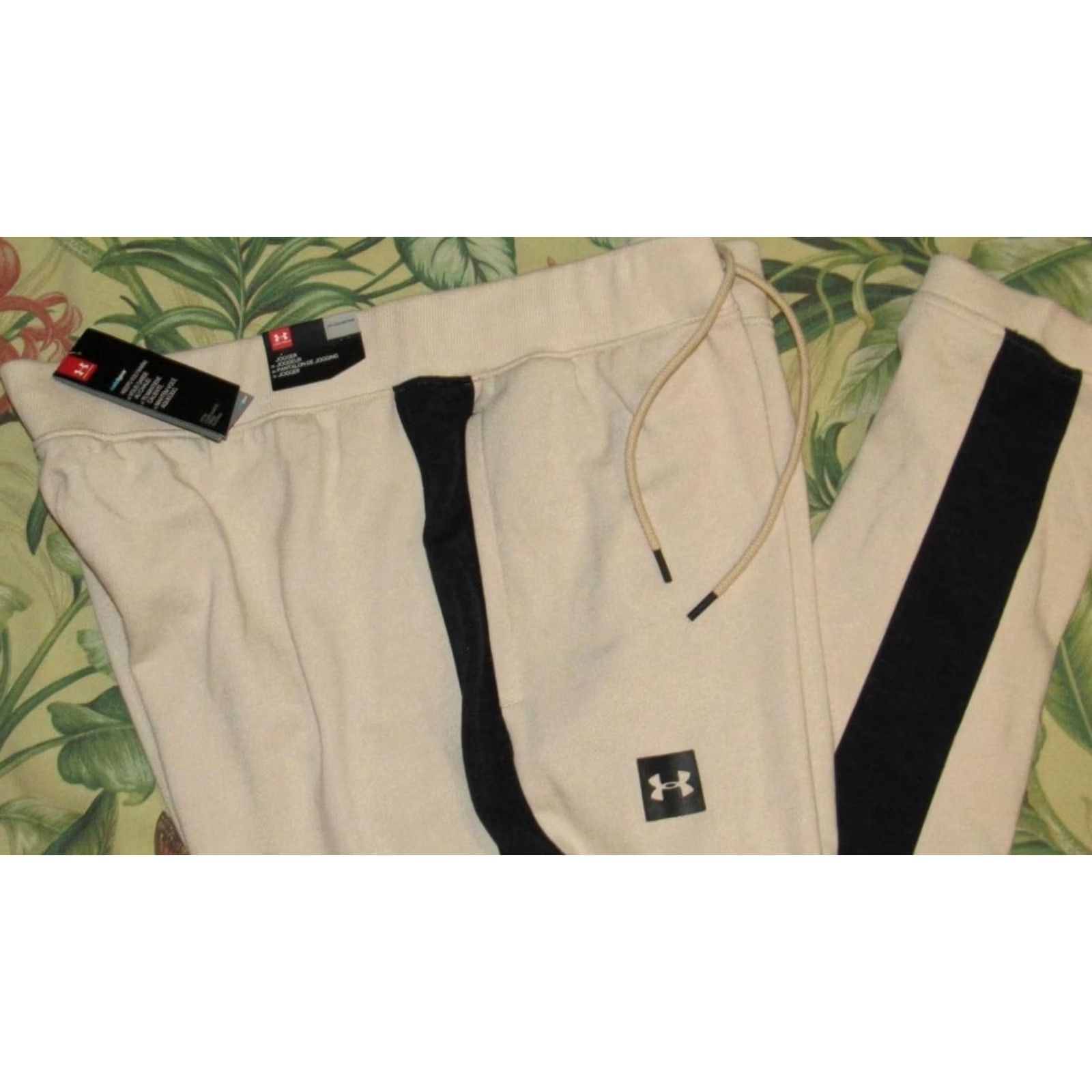 Under Armour UNDER ARMOUR Beige Jogger Sweatpants 3XL NWT Mens Pants Size US 39 - 2 Thumbnail