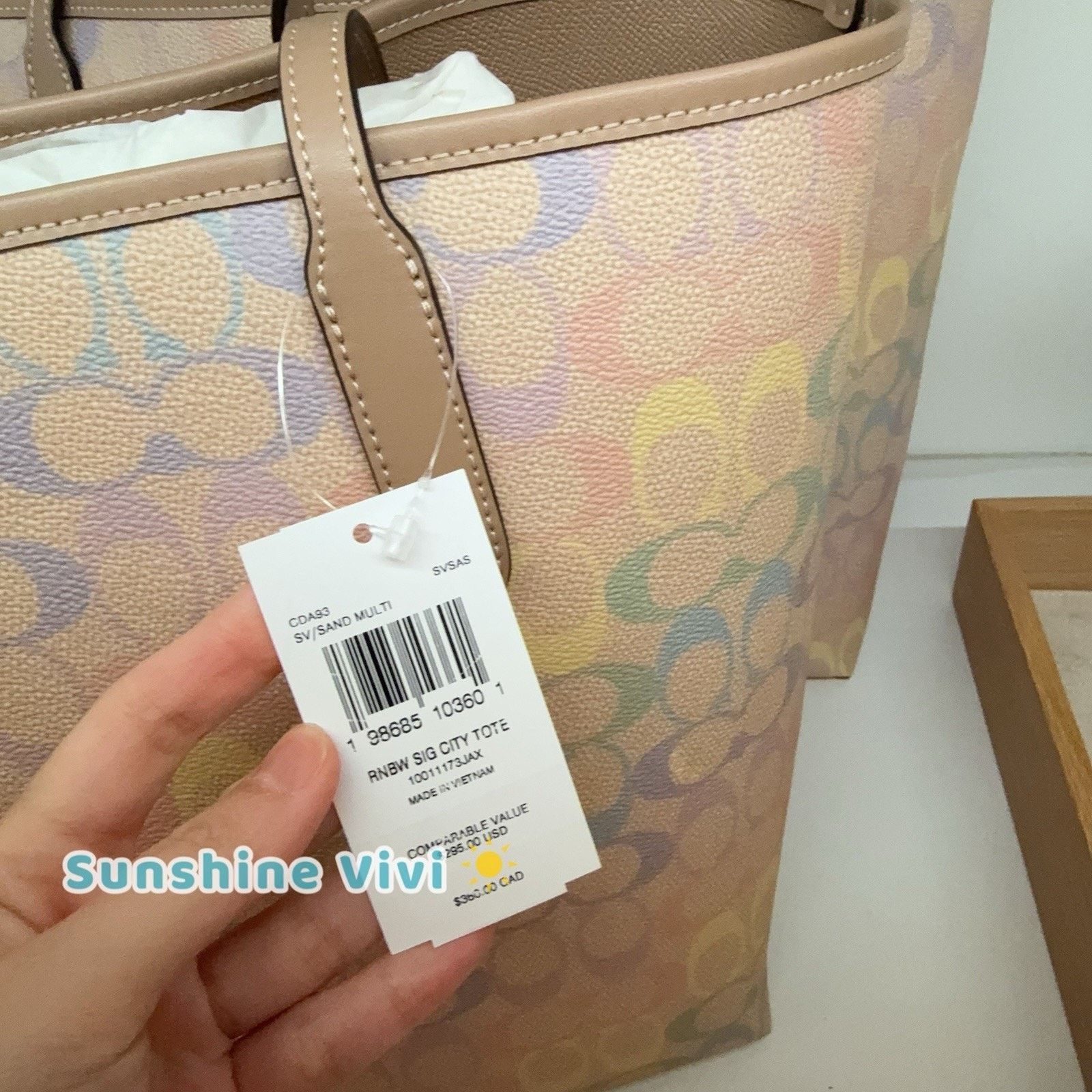 Coach NWT Coach City Tote Bag In Rainbow Canvas CDA93 Sand Multi Size ONE SIZE - 5 Thumbnail