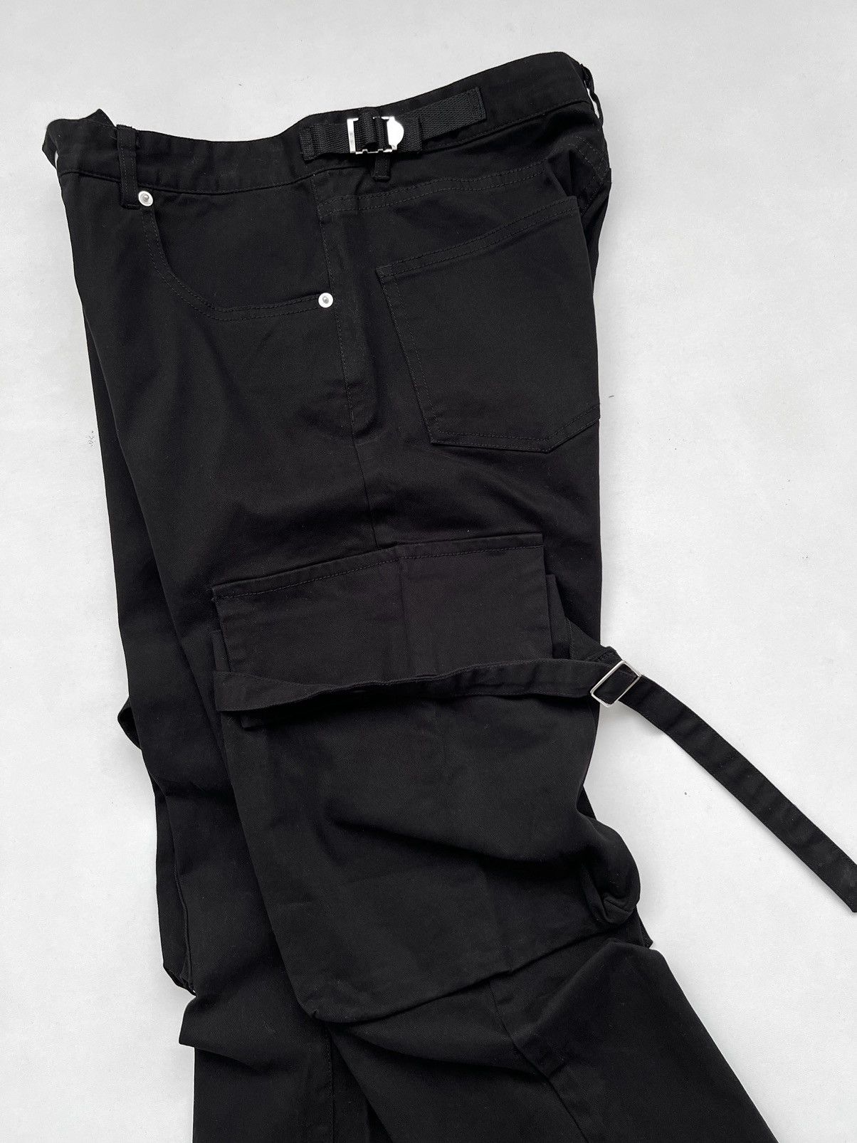 Vuja De 🇯🇵Vuja De 2019 Bondage Cargo no.1 Bootcut Pants Size US 31 - 12 Thumbnail