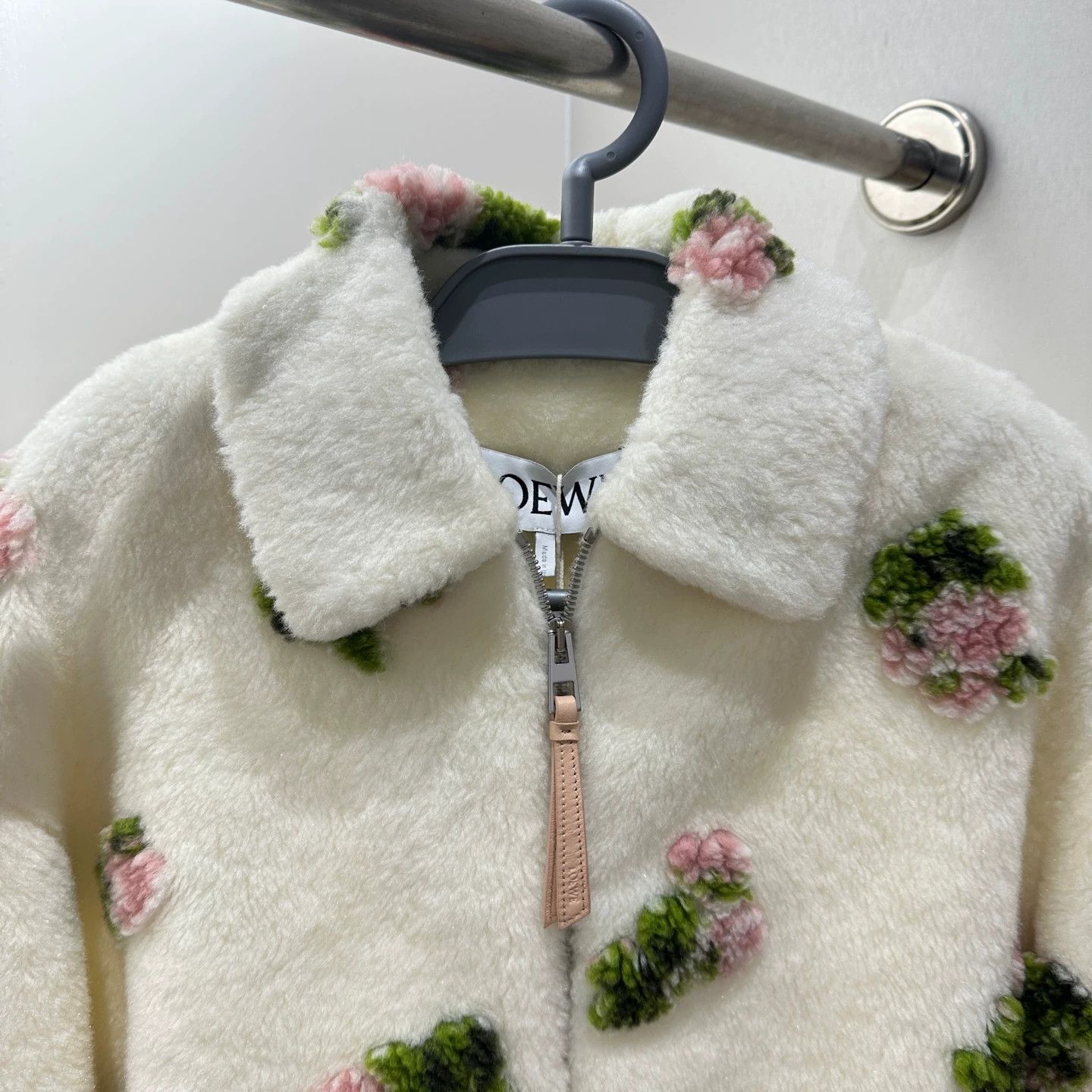 Loewe Loewe apr248 25SS floral plush jacket 34 Size XXS / US 00 / IT 34 - 4 Thumbnail