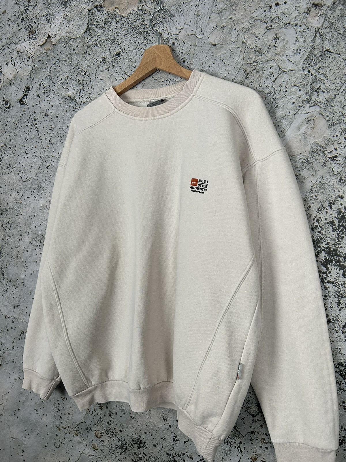 Nike Vintage Nike Cream Boxy Crewneck Streetwear Y2K 00s Hype Size US M / EU 48-50 / 2 - 2 Thumbnail