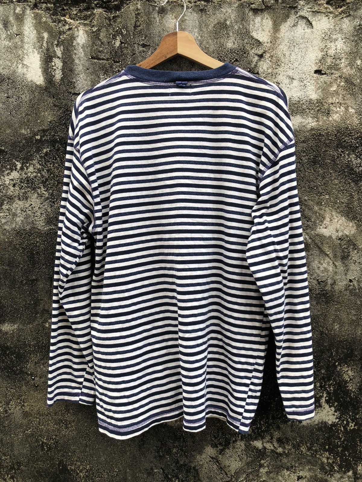 Guess × Vintage Vintage Guess Striped Pocket LongSleeve Tee Size US M / EU 48-50 / 2 - 2 Thumbnail