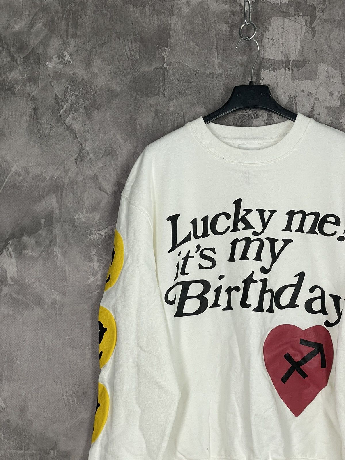 Japanese Brand Lucky Me It’s My Birthday Streetwear Y2K Big Logo Sweatshirt Size US L / EU 52-54 / 3 - 4 Thumbnail